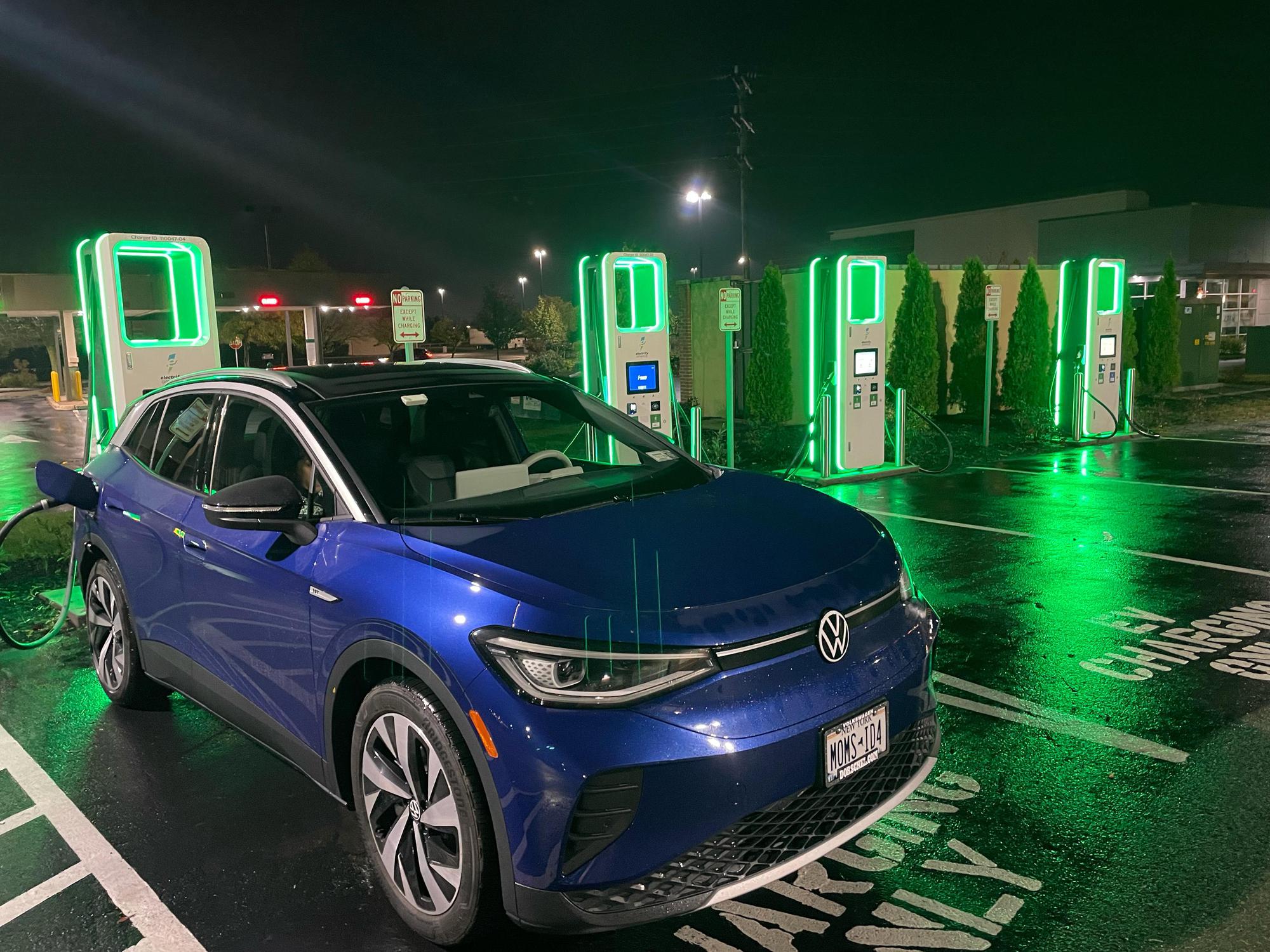 Erie Canal Centre | Syracuse, NY | EV Station