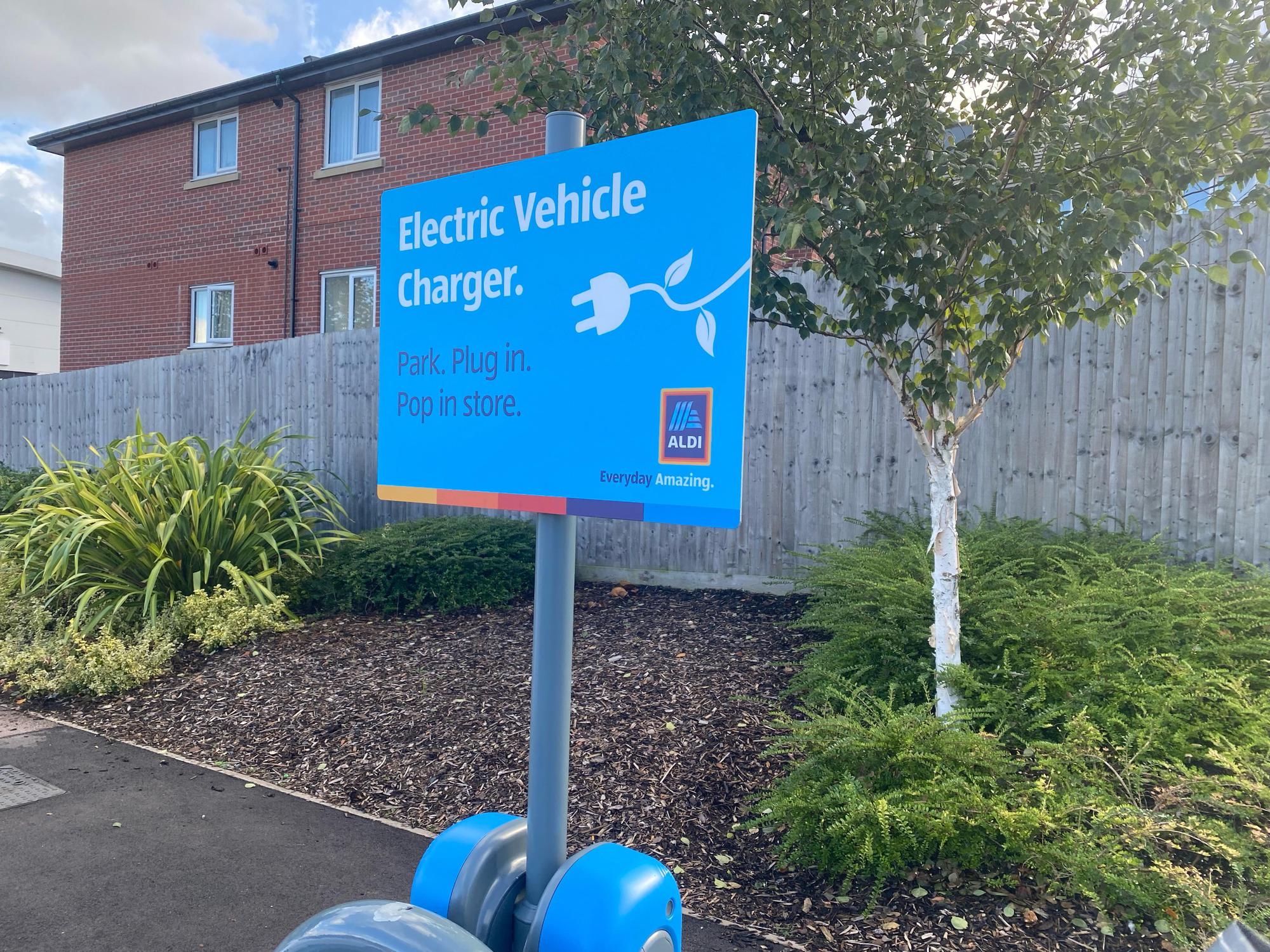 Aldi Mansfield Road Daybrook, England EV Station