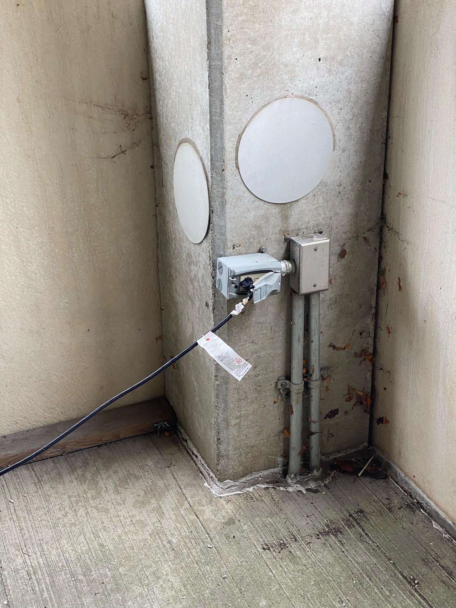 Pullman Square Parking Garage Huntington, WV EV Station