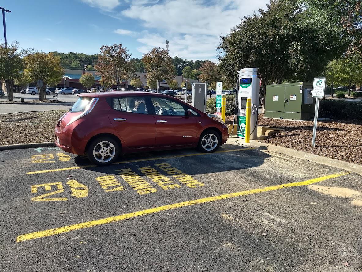 Carrboro Plaza Piedmont EMC Carrboro, NC EV Station