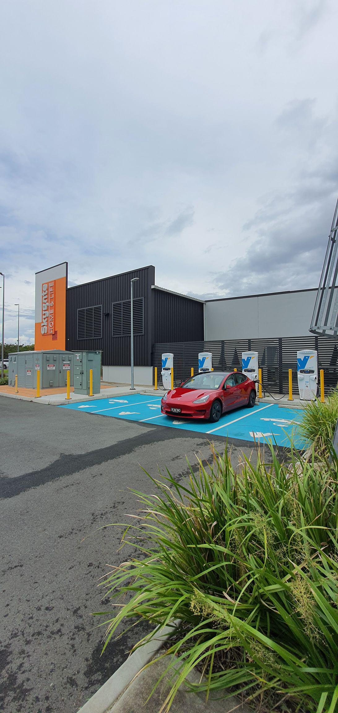 Brisbane Airport DFO Nick Scali Brisbane Airport, QLD EV Station