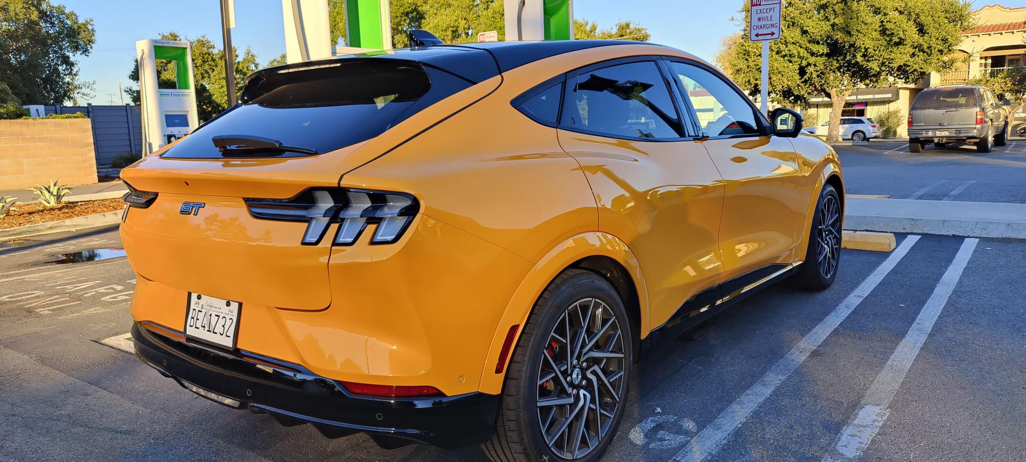 Paso Robles Bank of America Paso Robles, CA EV Station
