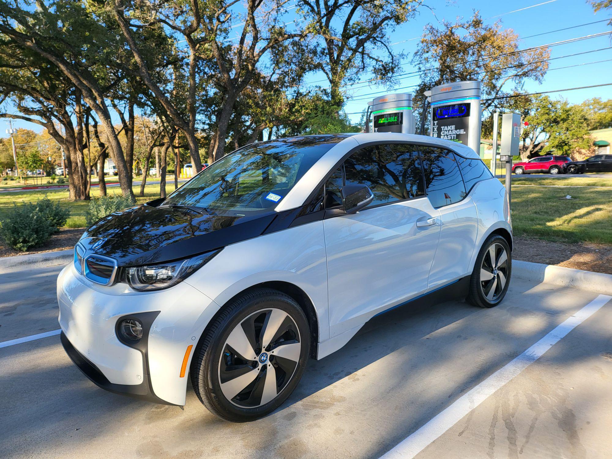 TXB Market & Fuel Center TX EV Station