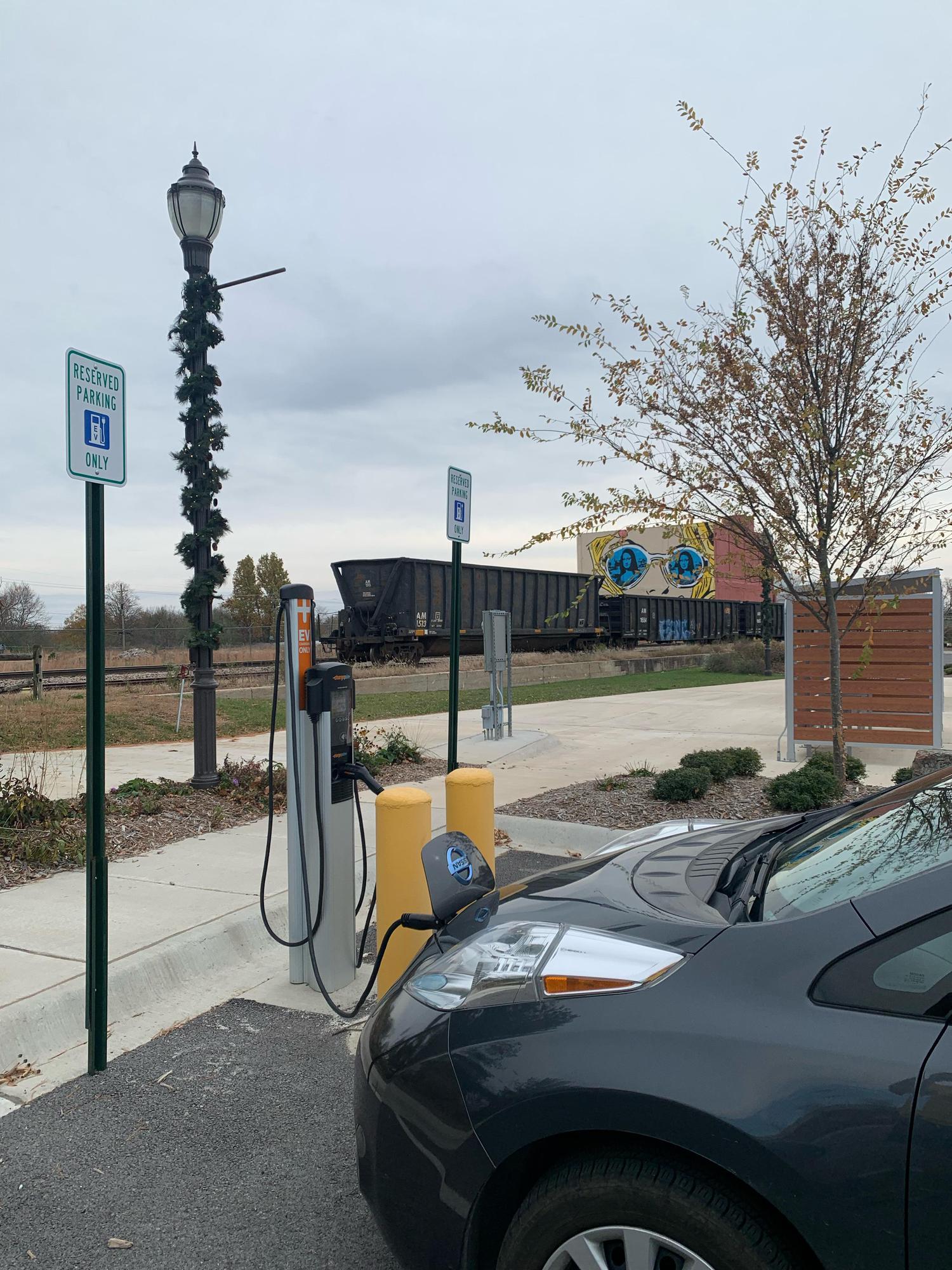 Rogers Municipal Parking Lot Rogers, AR EV Station