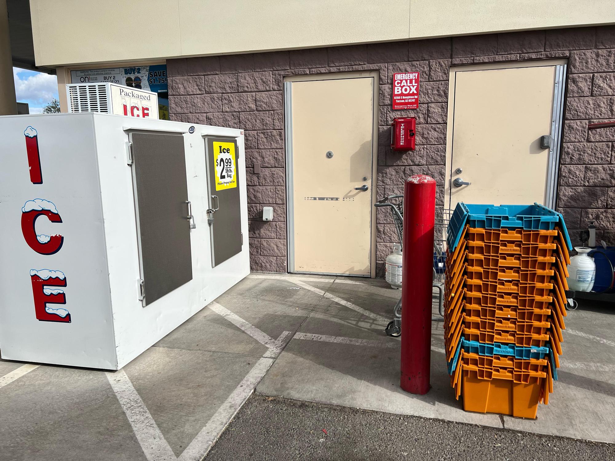 Fry’s Fuel Center Tucson, AZ EV Station