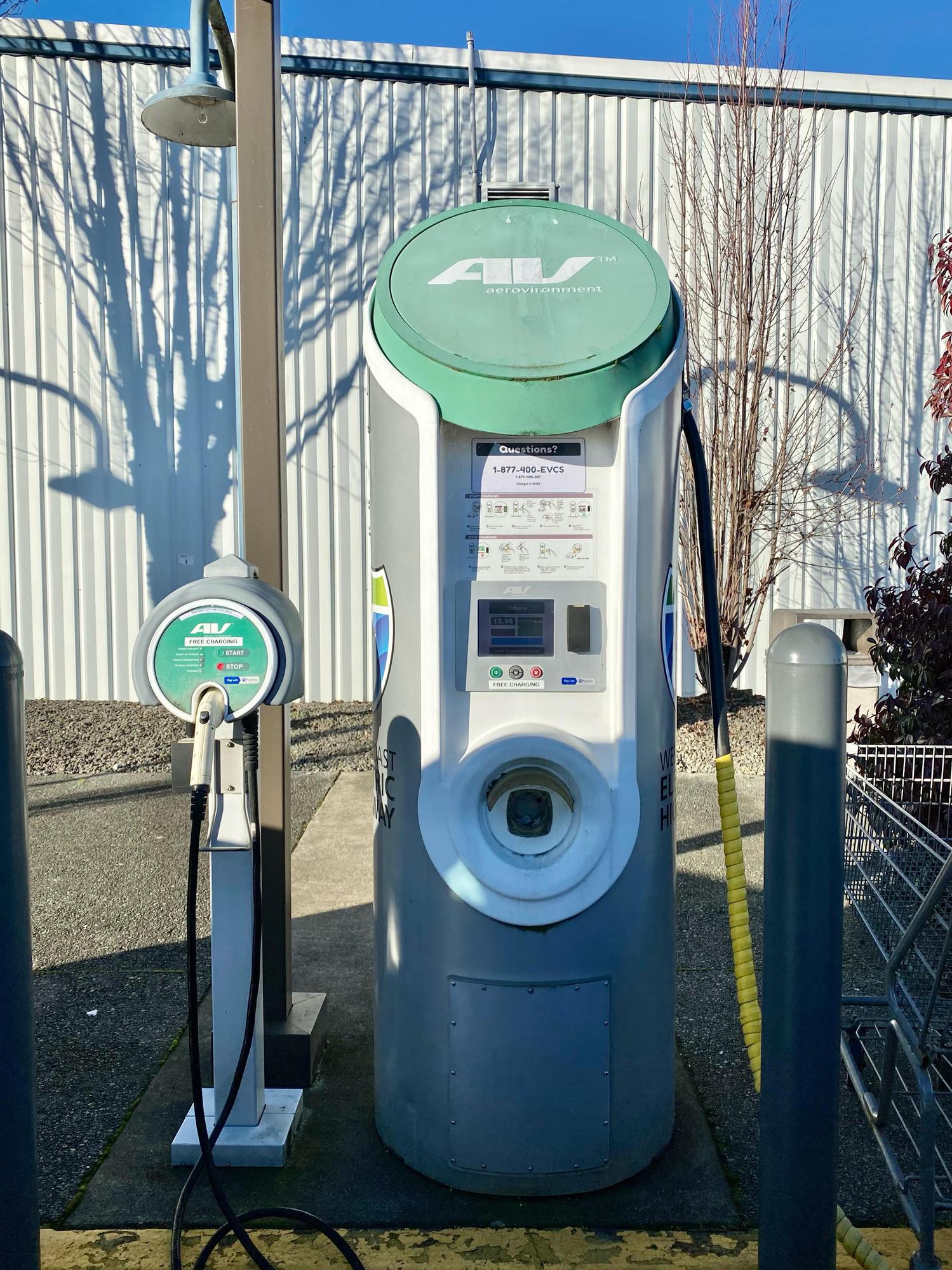 Fred Meyer | Coos Bay, OR | EV Station