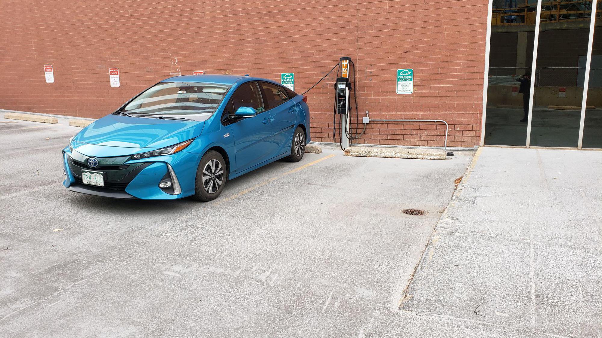 KEW Realty Denver, CO EV Station