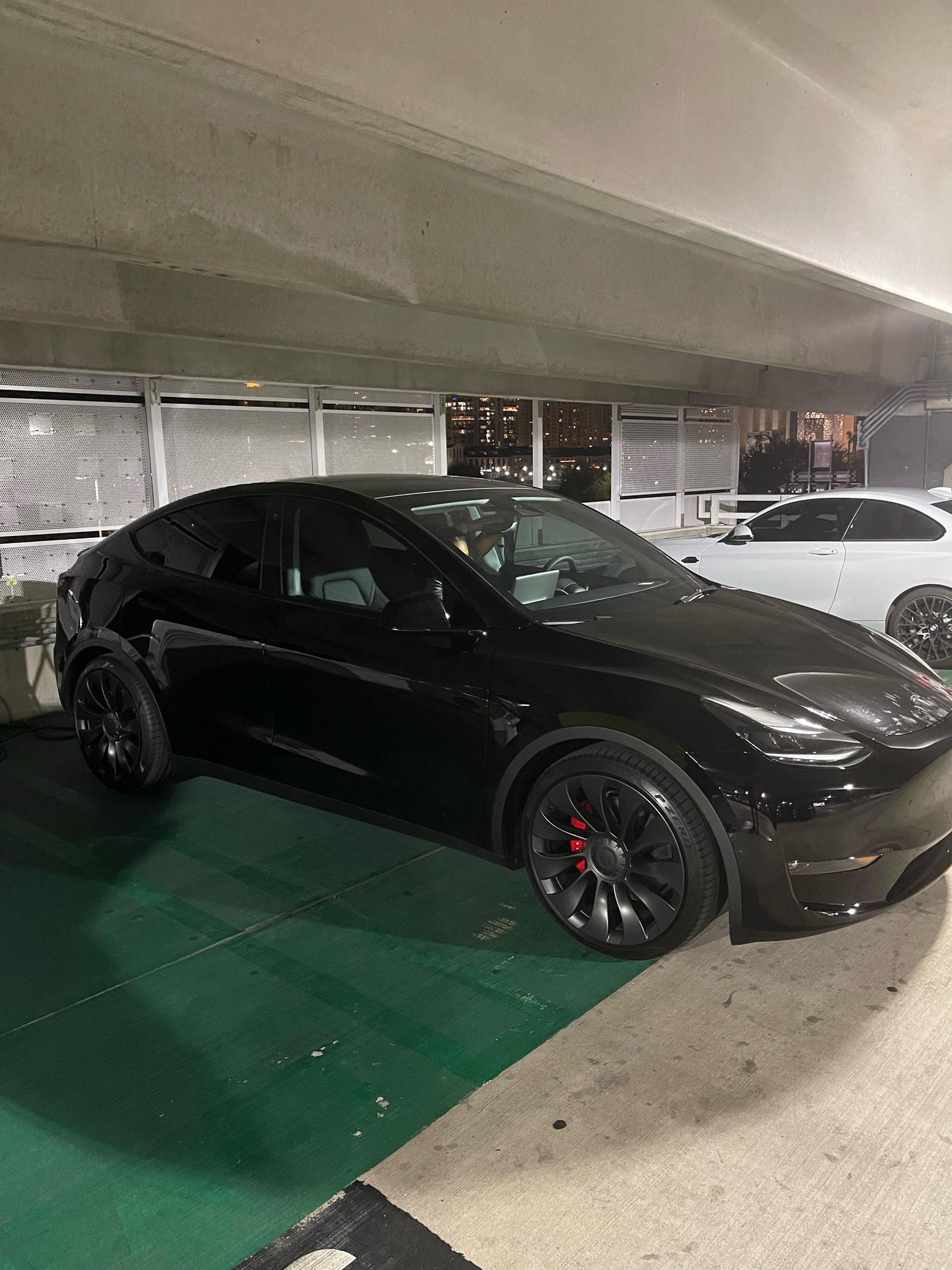 Channelside Parking Garage Tampa, FL EV Station