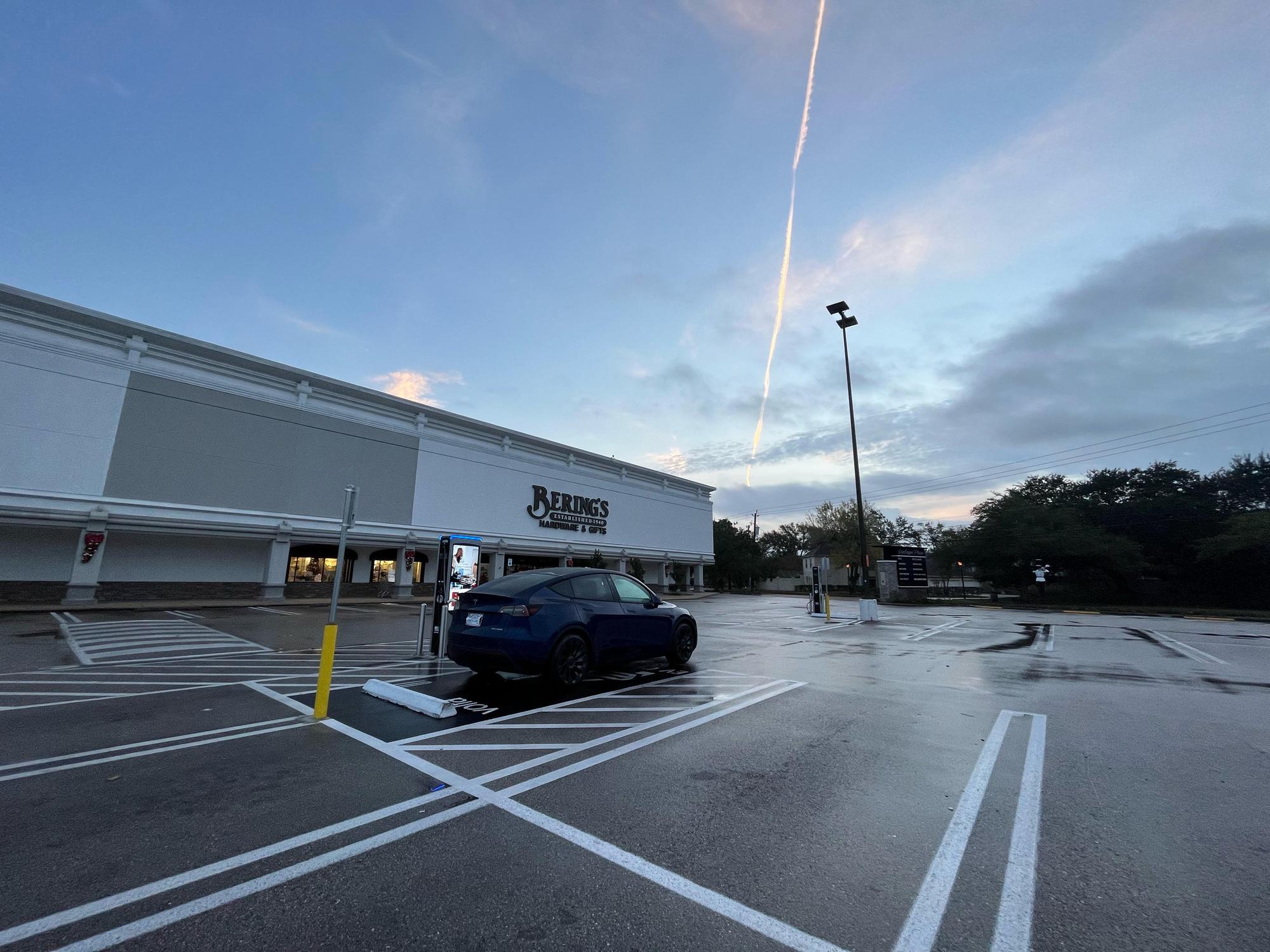 Berings West University Houston, TX EV Station