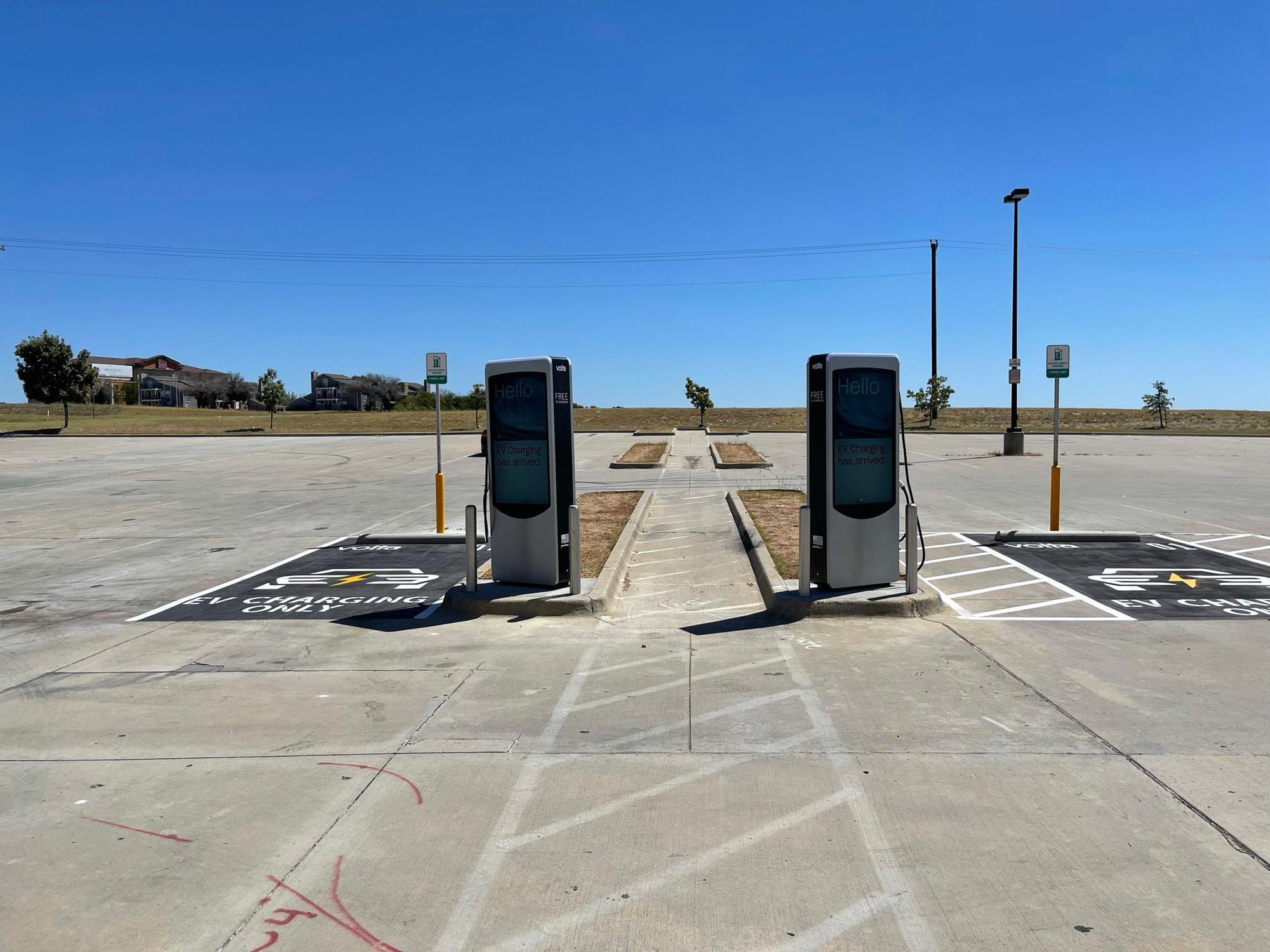 AMC Lake Worth 14 Fort Worth, TX EV Station