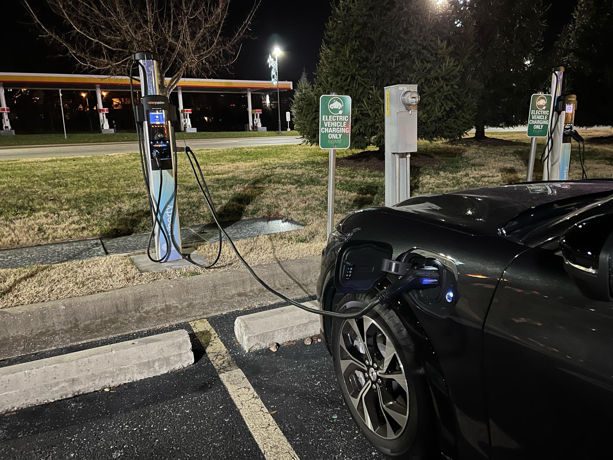 Branson Landing North Lot Branson, MO EV Station