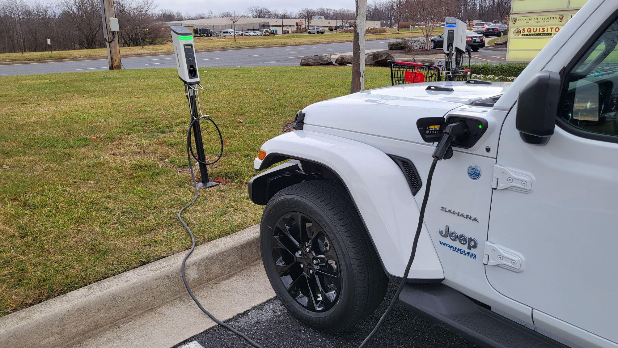 Ollie’s Shopping Center Jessup, MD EV Station