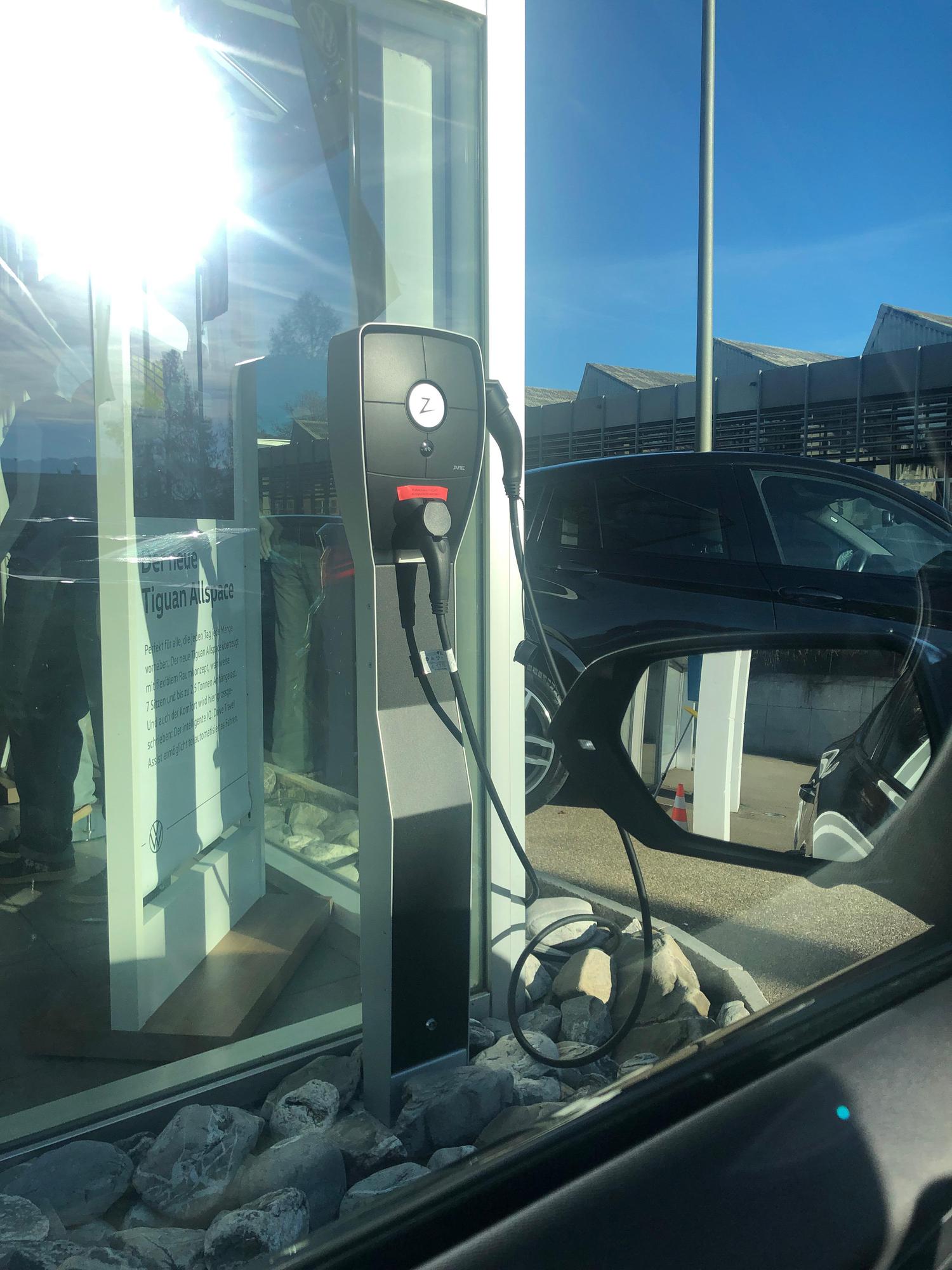 Seefeld Garage Rüti, ZH EV Station