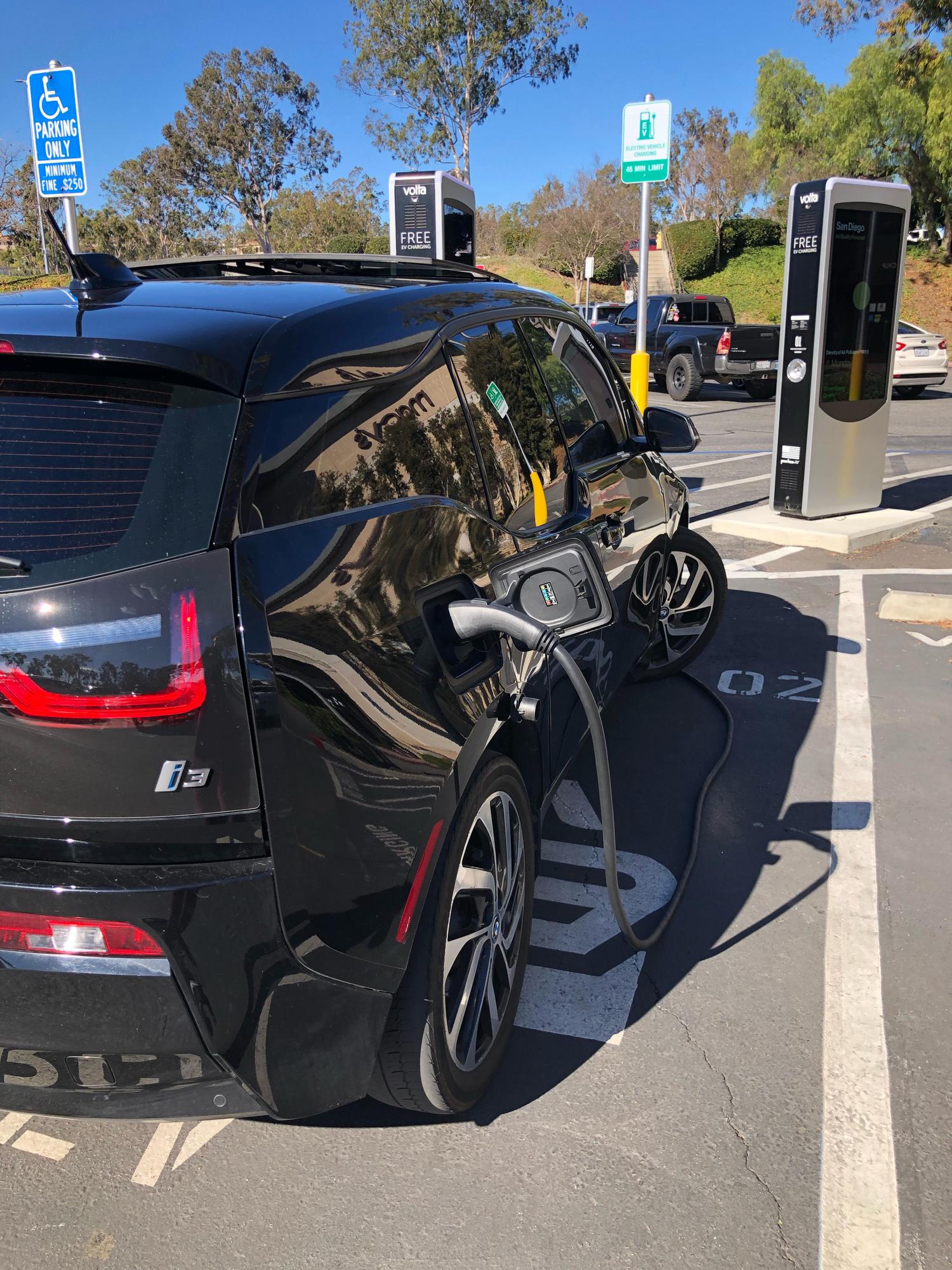 Westfield North County Macy's Escondido, CA EV Station