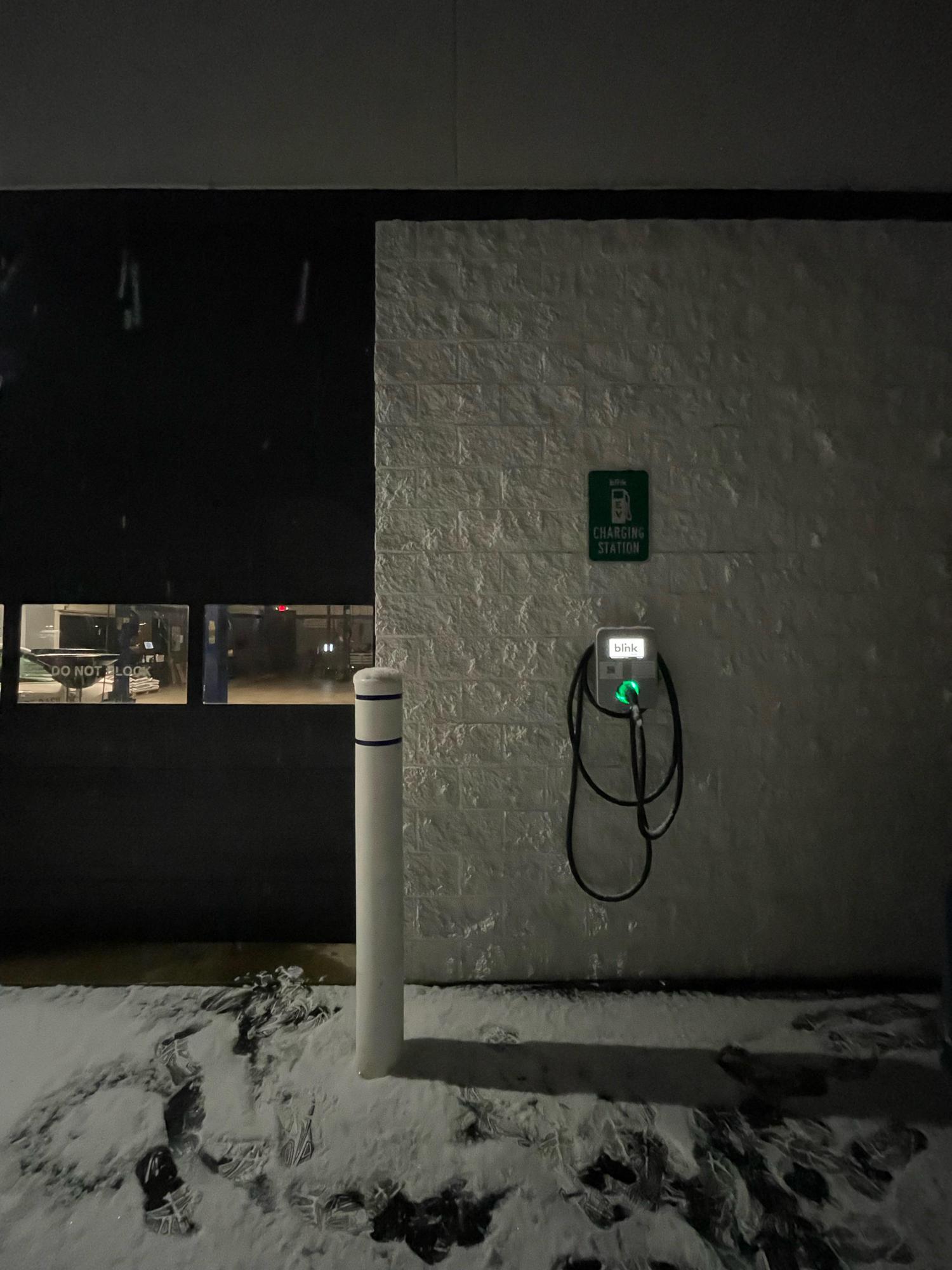 Robert Basil Buick GMC Orchard Park, NY EV Station