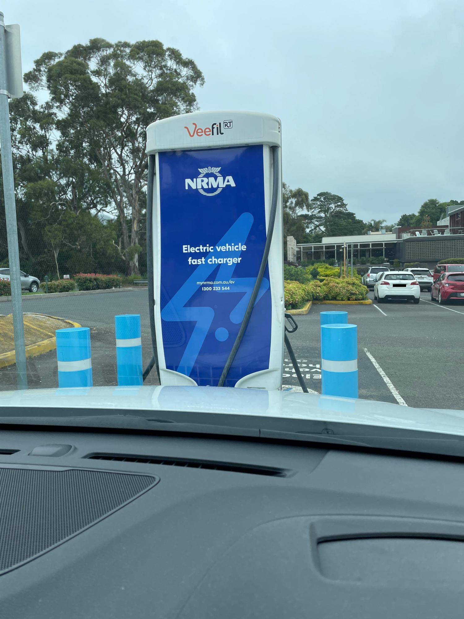 Mittagong RSL Car Park Mittagong, NSW EV Station