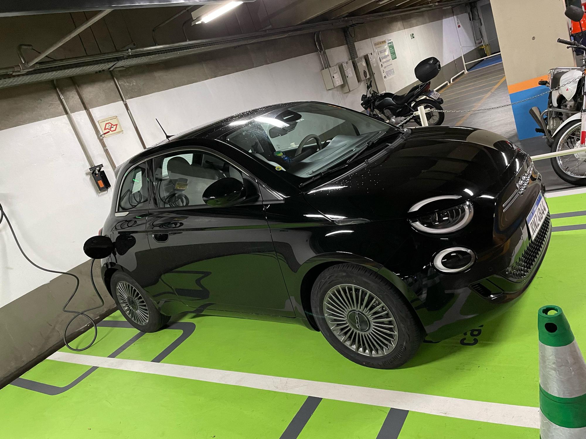 Hosp Clinicas Estapar Av. Dr. Enéas Carvalho de Aguiar, 260 Cerqueira César, São Paulo SP