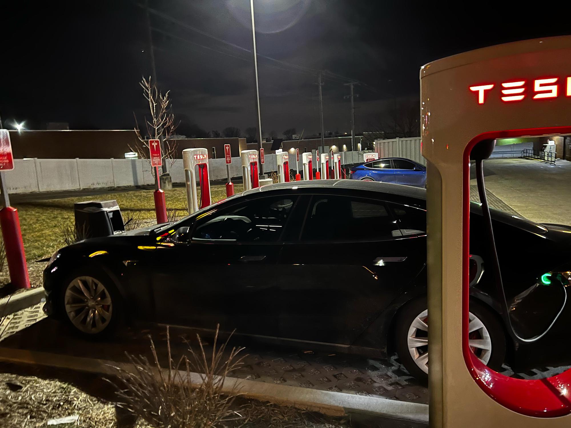 Casey's Collinsville, IL EV Station