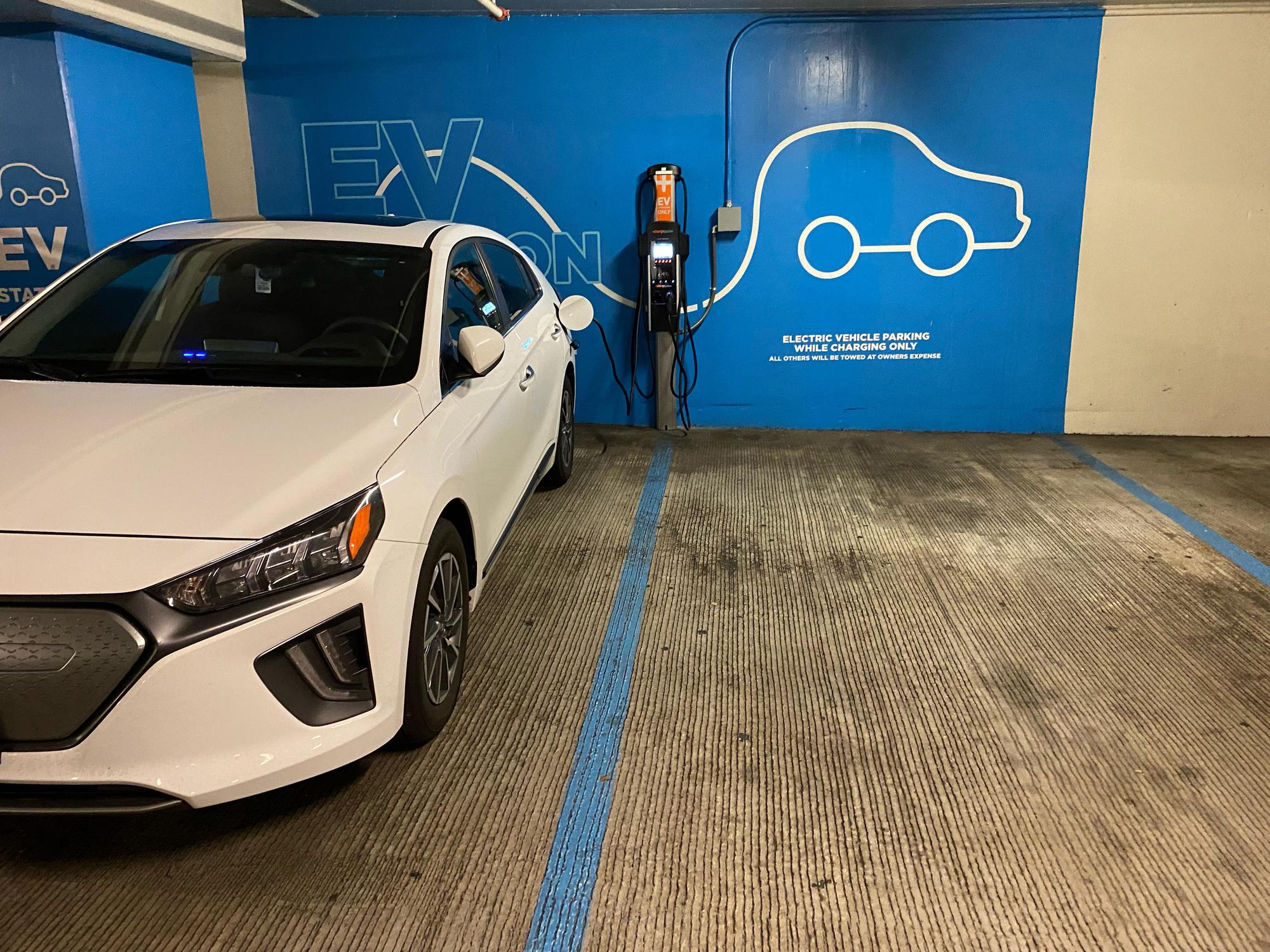 Brewery Blocks Portland Portland, OR EV Station