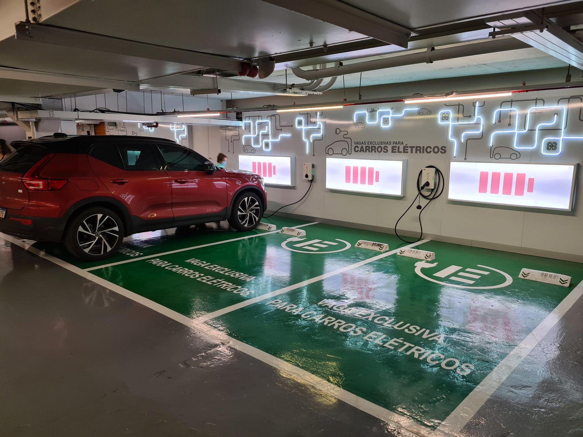 Shopping Patio Savassi Av. do Contorno, 6061 São Pedro, Belo