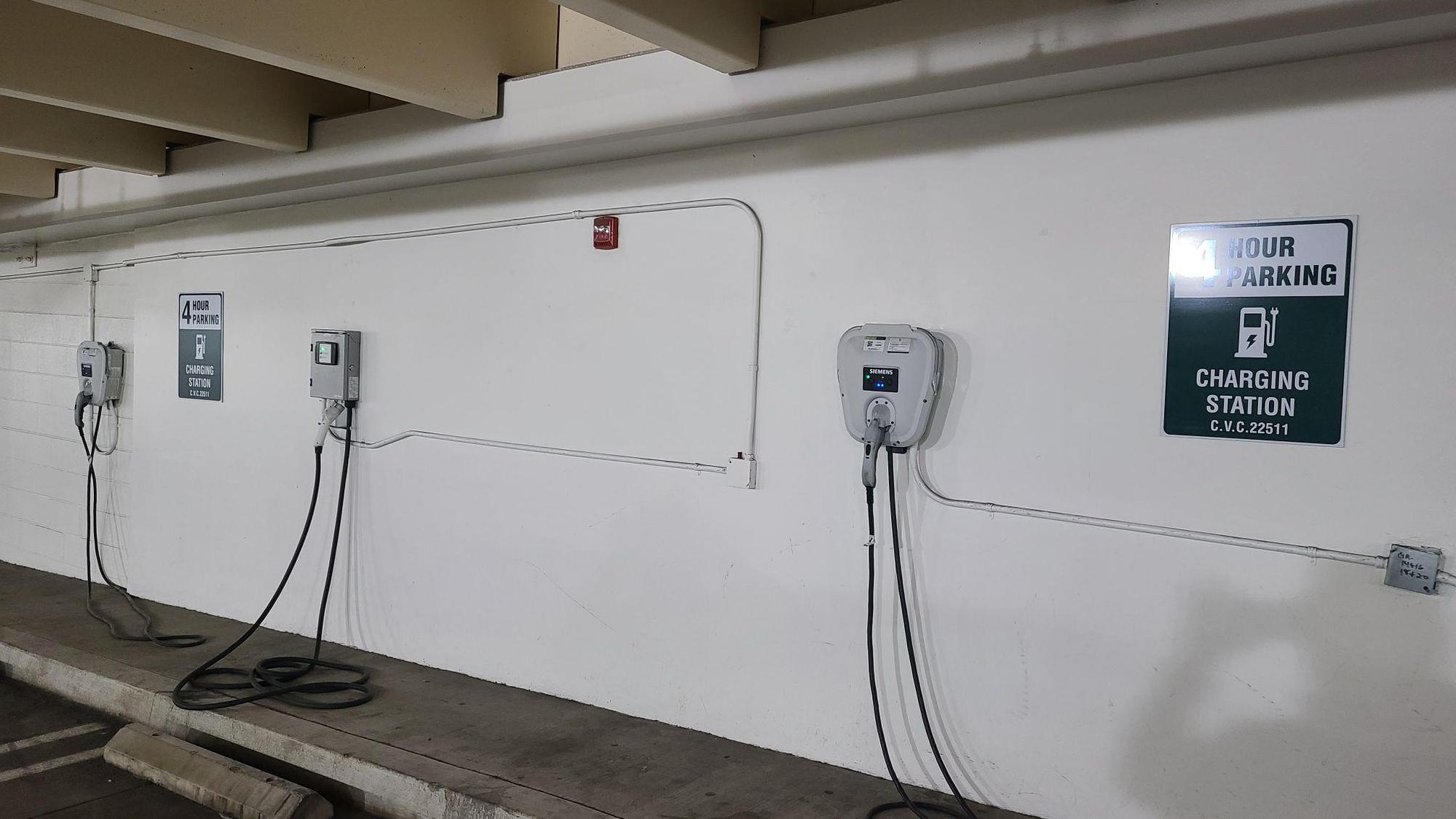 Broxton Garage (2) Los Angeles, CA EV Station