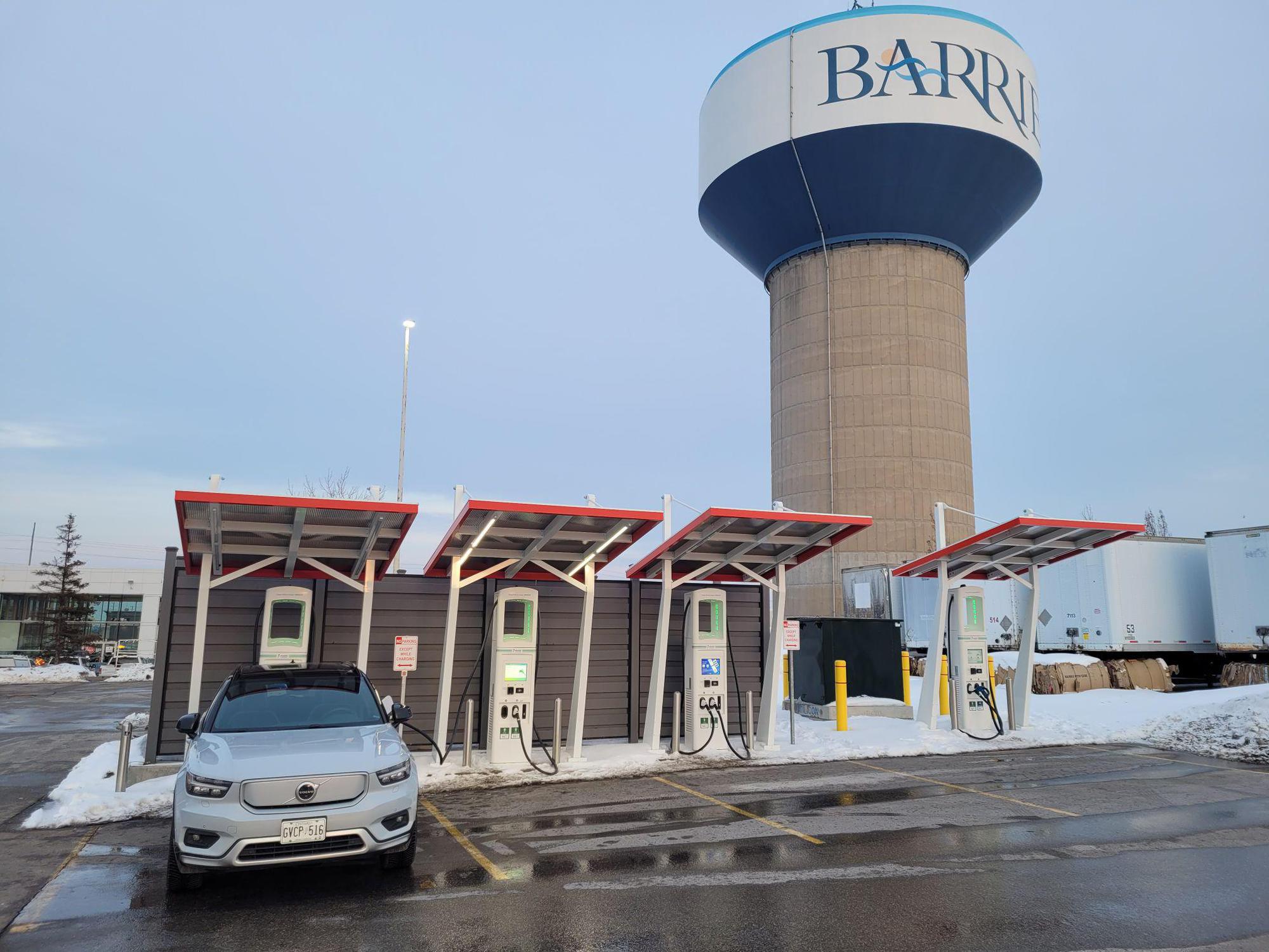 Canadian Tire Barrie South Barrie, ON EV Station