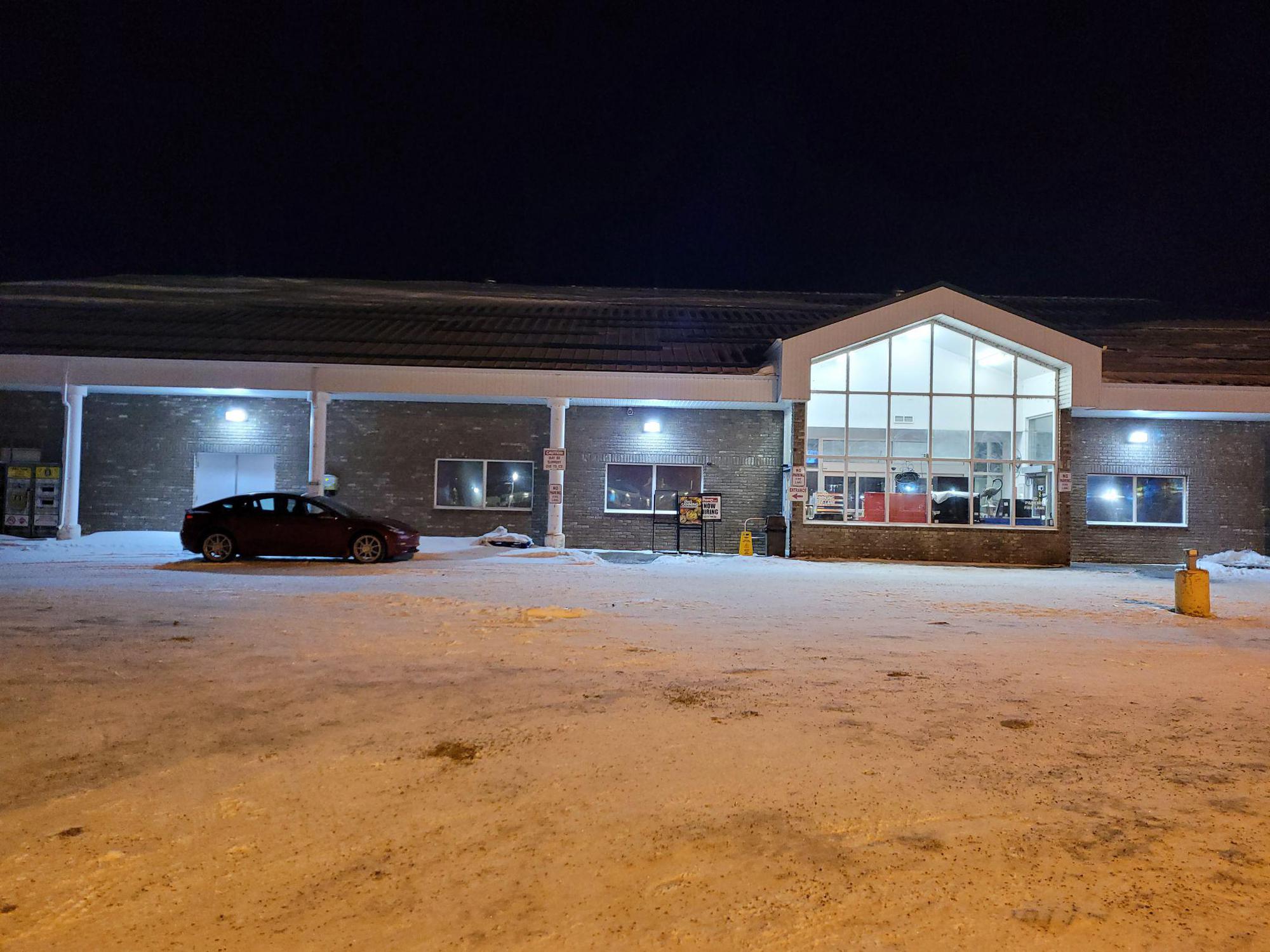 Peavey Mart Wetaskiwin, AB EV Station