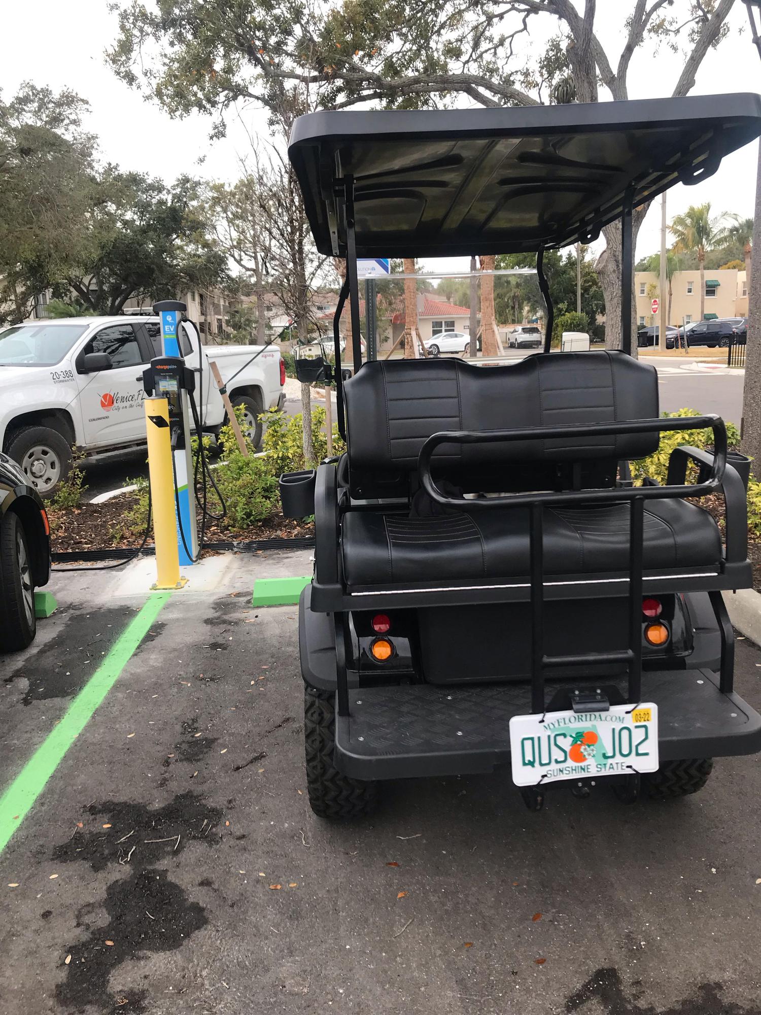 Venice City Hall Venice, FL EV Station