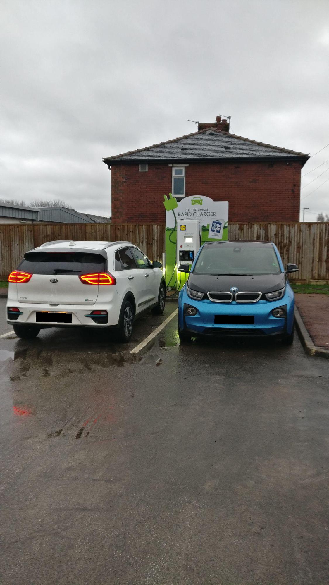 Lidl Farnworth Farnworth, England EV Station