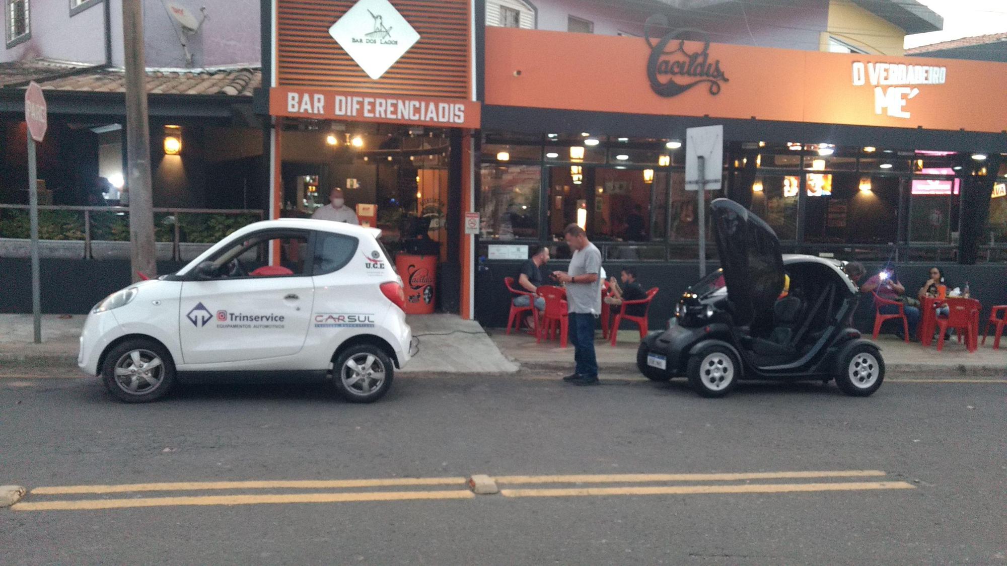 Bar dos Lagos Jaguariúna Tomadas para o Futuro R. Eduardo Tozi
