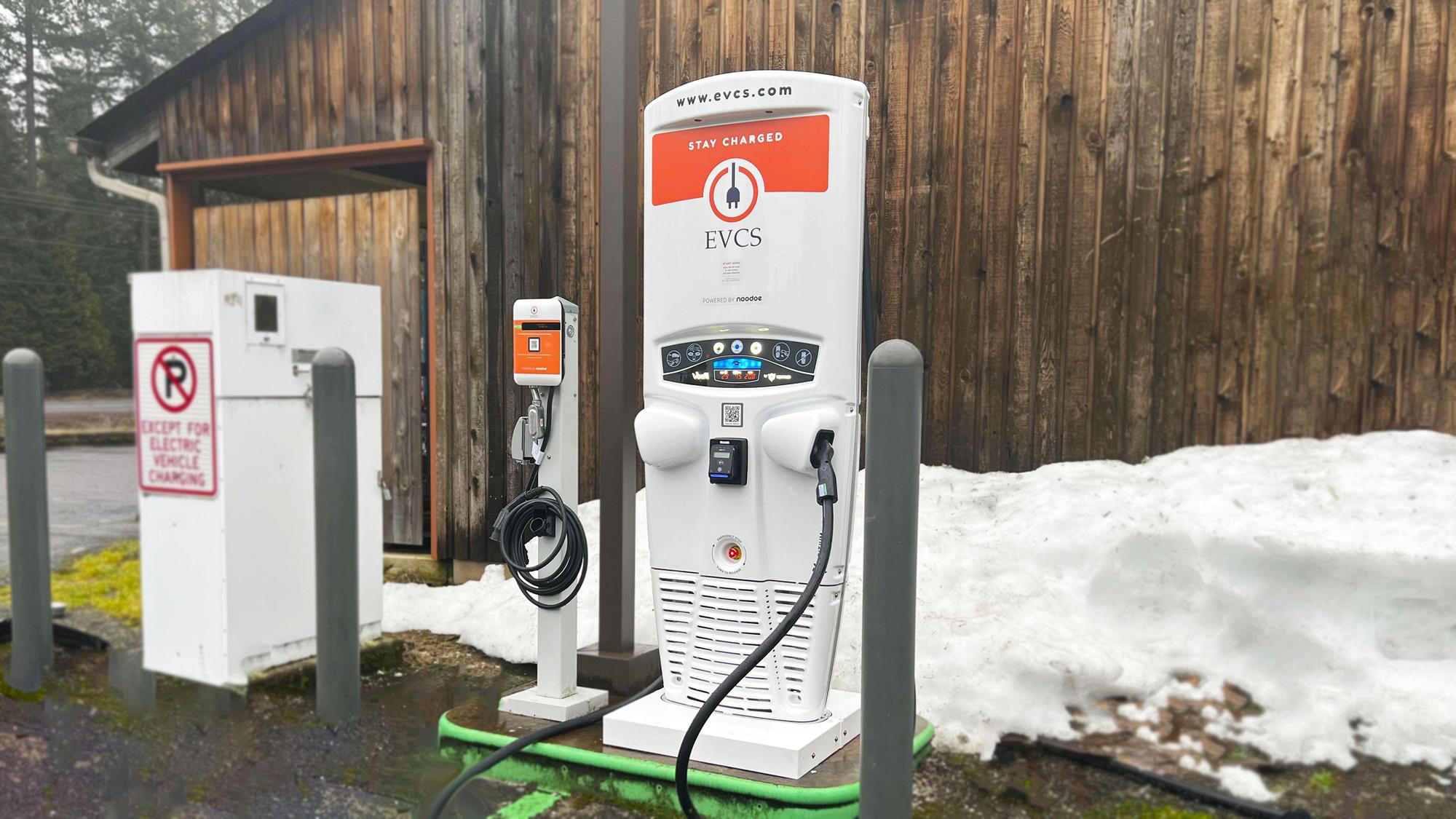 Blue Sky Market with Chevron McKenzie Bridge, OR EV Station