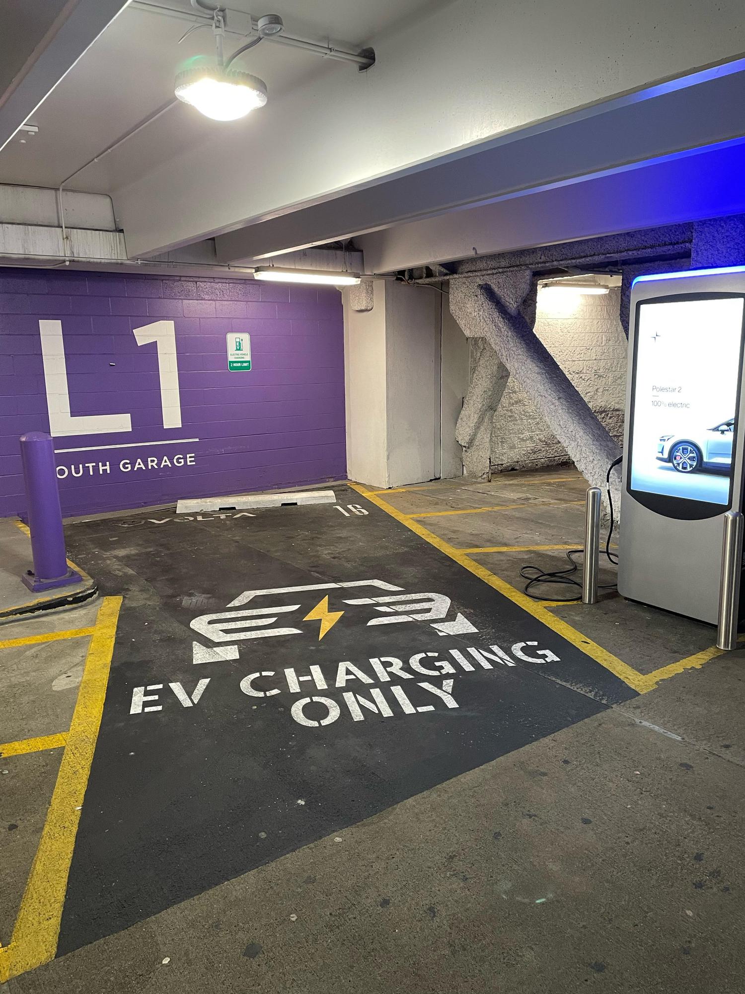 Providence Place Parking Garage South Providence, RI EV Station