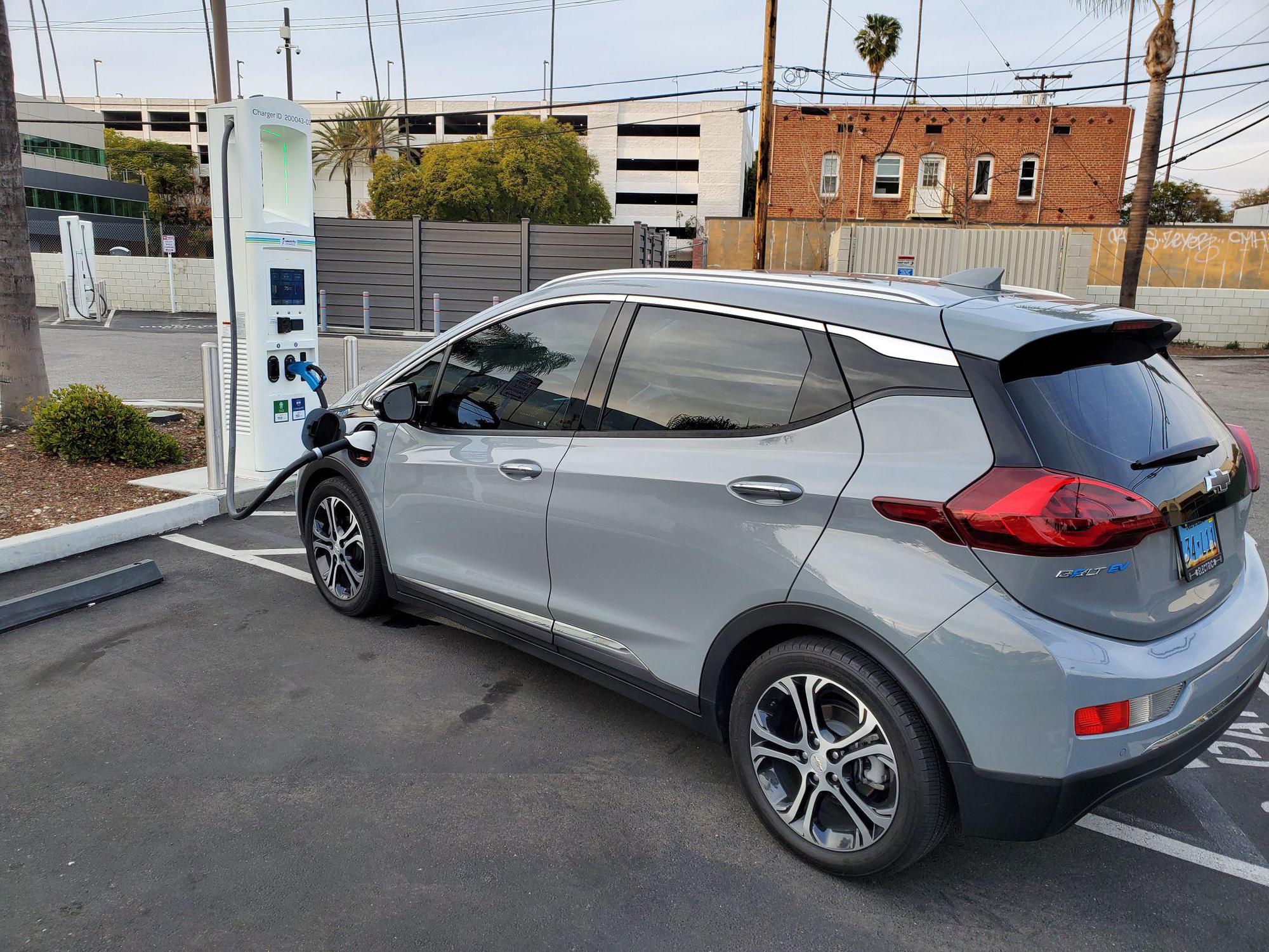 Bank of America Glendale, CA EV Station