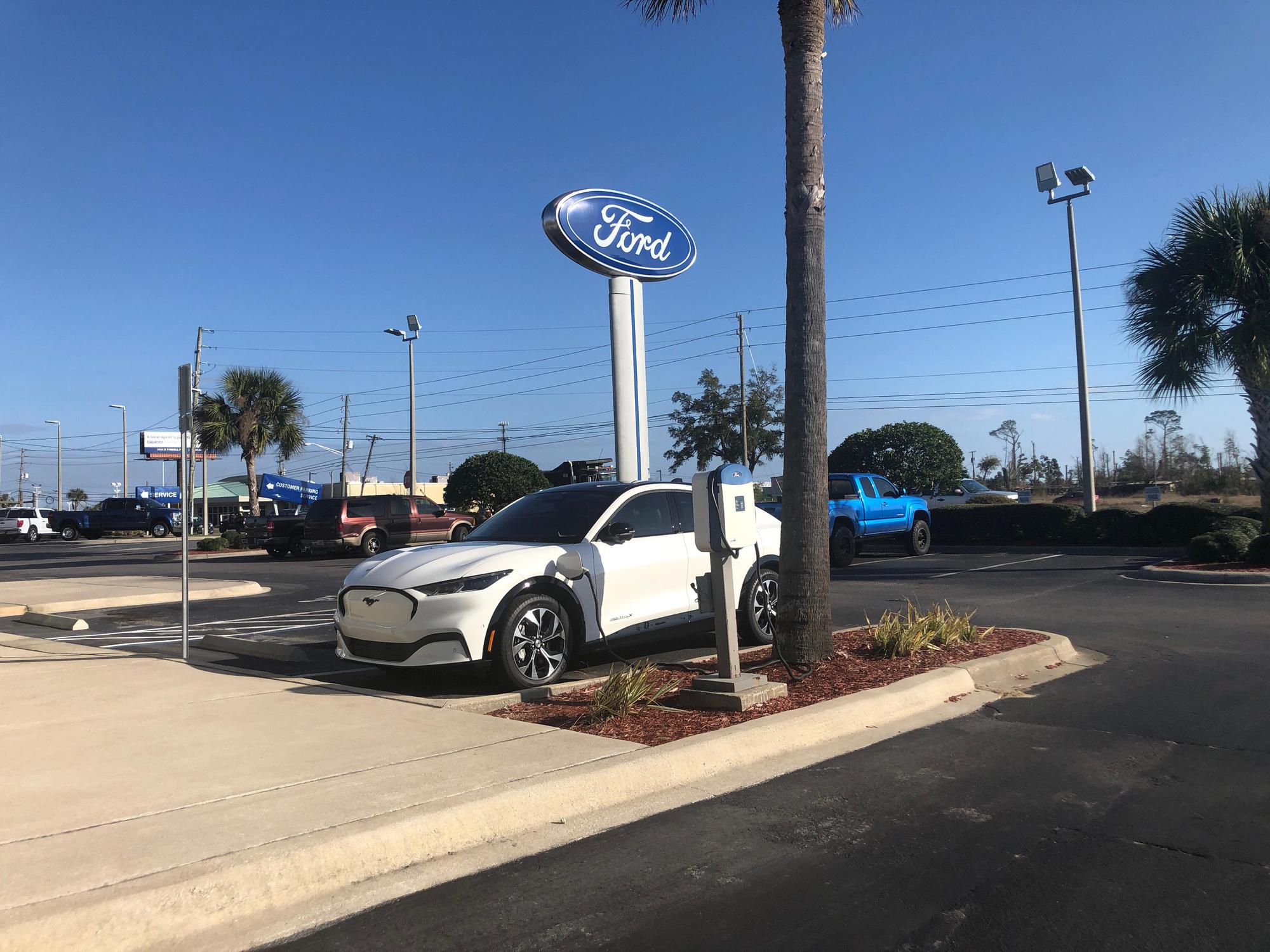 AutoNation Ford Panama City Panama City, FL EV Station