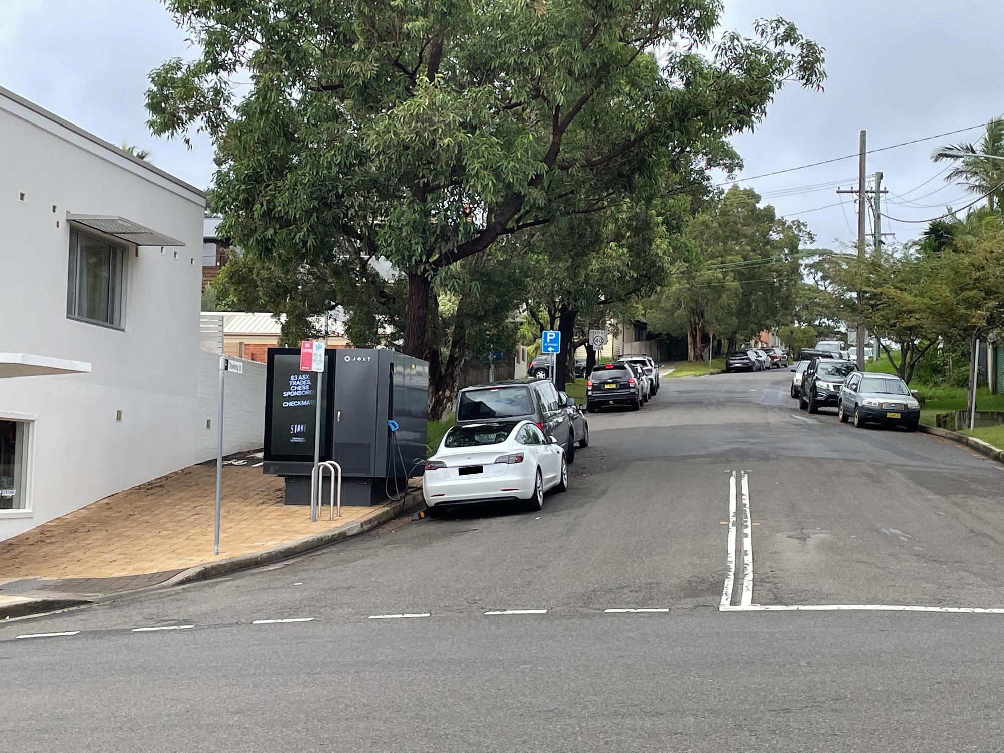 Dowling St Parking Freshwater, NSW EV Station
