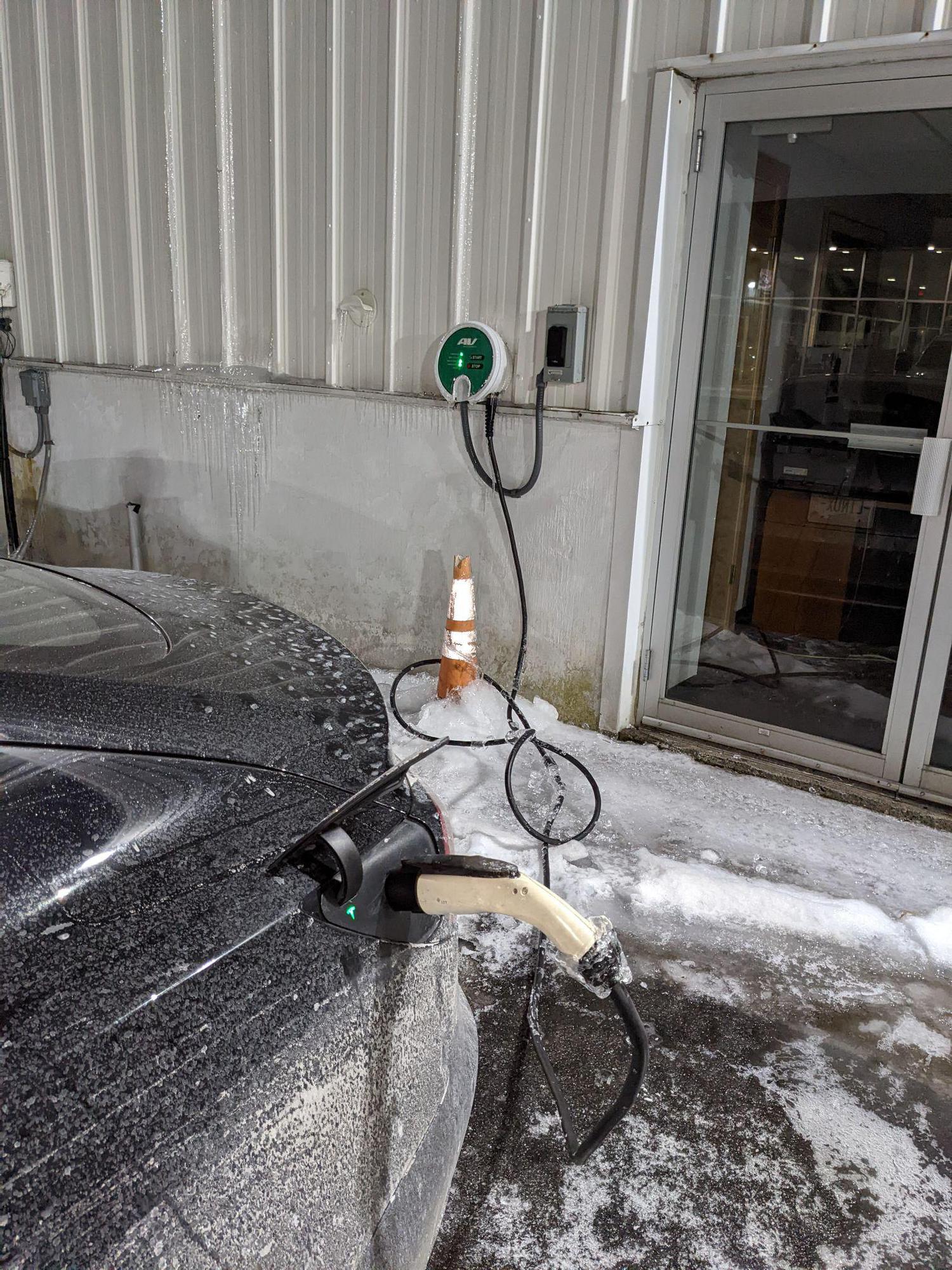 Fairfield Kia Keene, NH EV Station