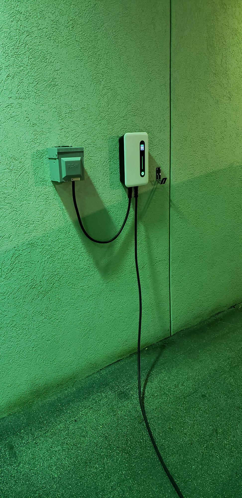 Jerry Duncan Ford Harriman, TN EV Station