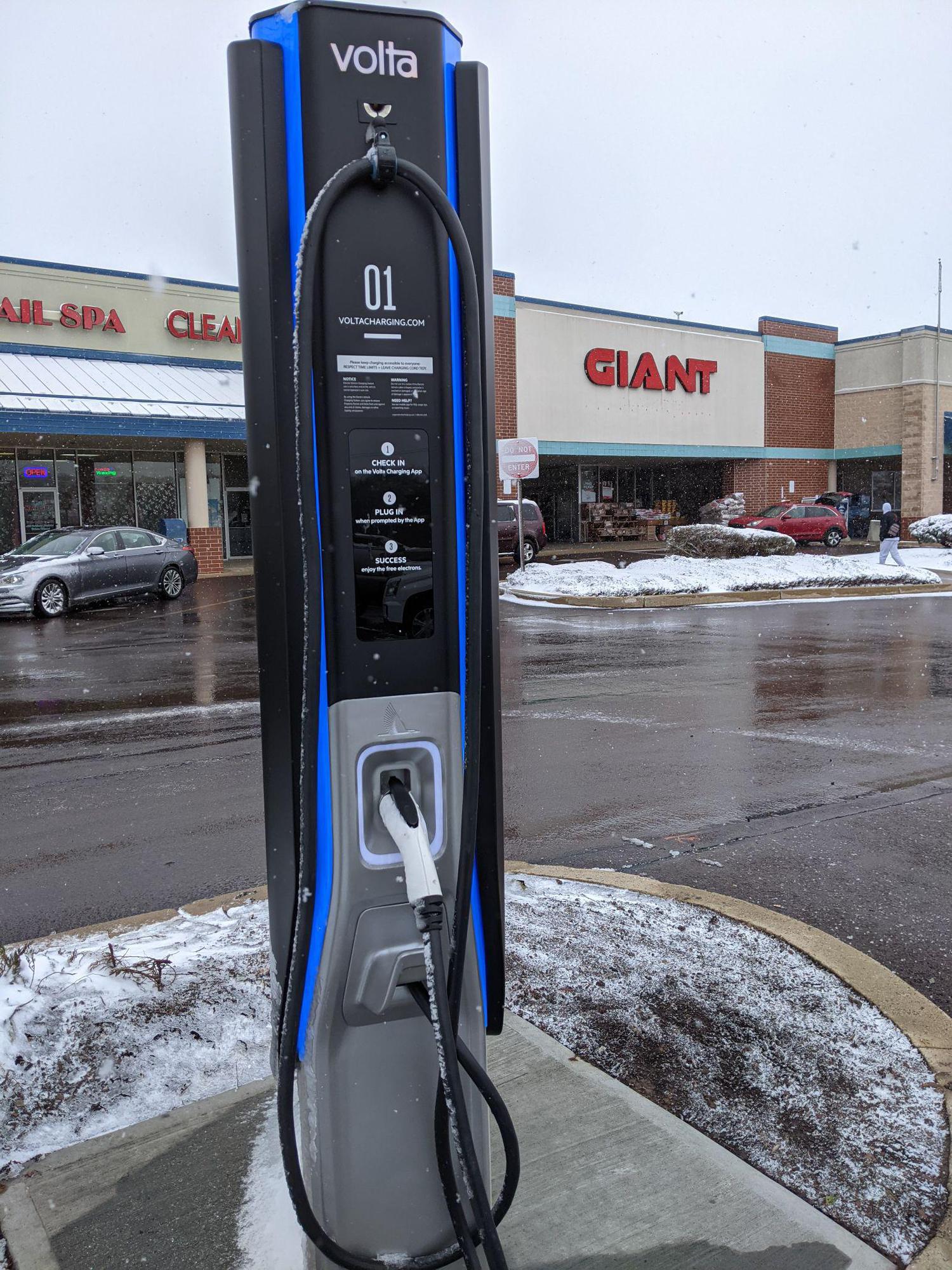 The Shops at Harleyville Harleysville, PA EV Station
