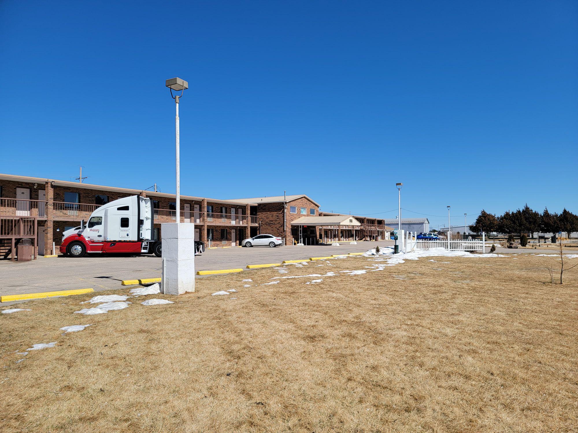 Kansas Country Inn Oakley Oakley, KS EV Station