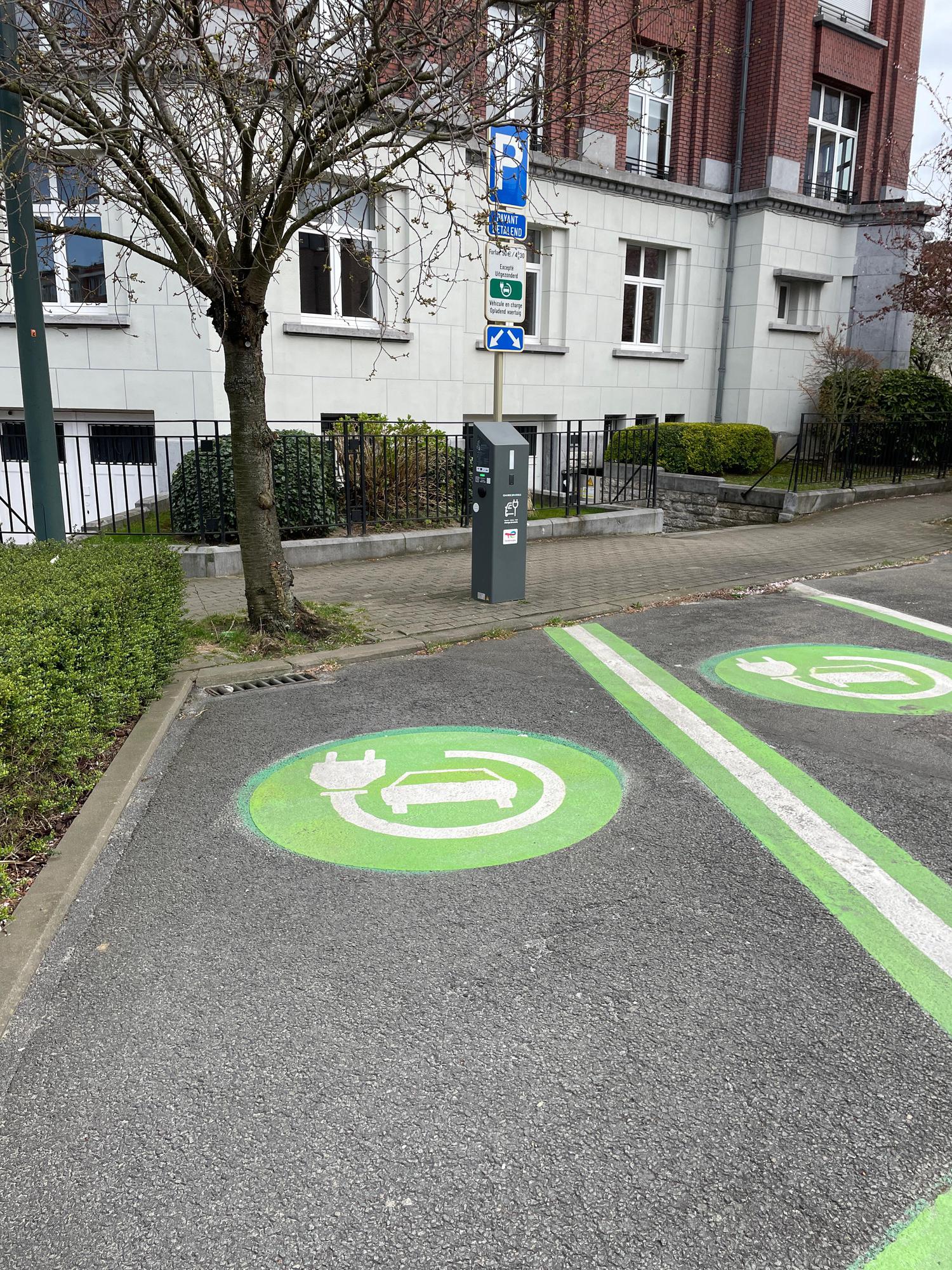 GreenFlux Assets B.V. | St.-Lambrechts-Woluwe, Brussels Hoofdstedelijk ...