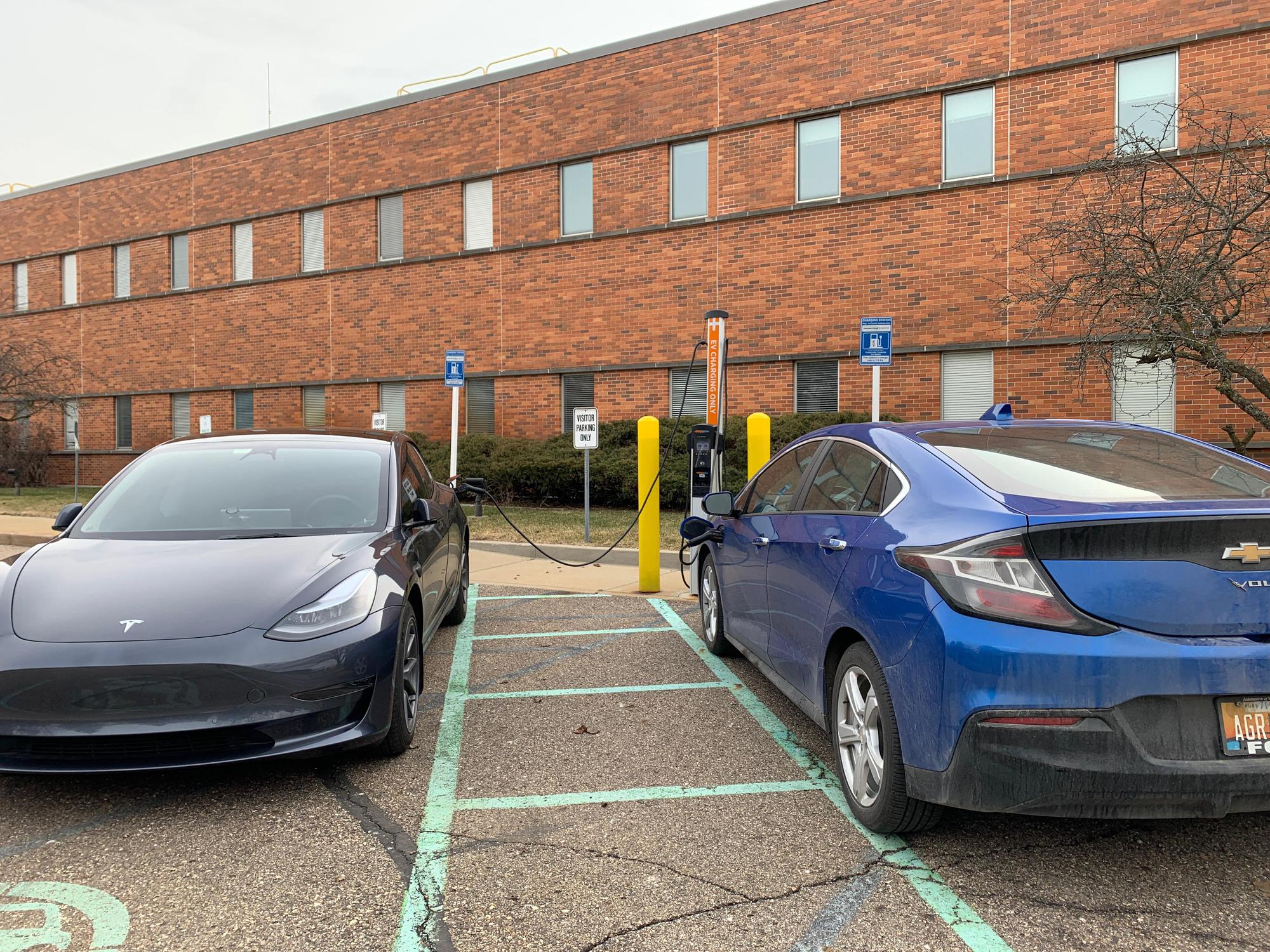 Consumers Energy Kalamazoo, MI EV Station