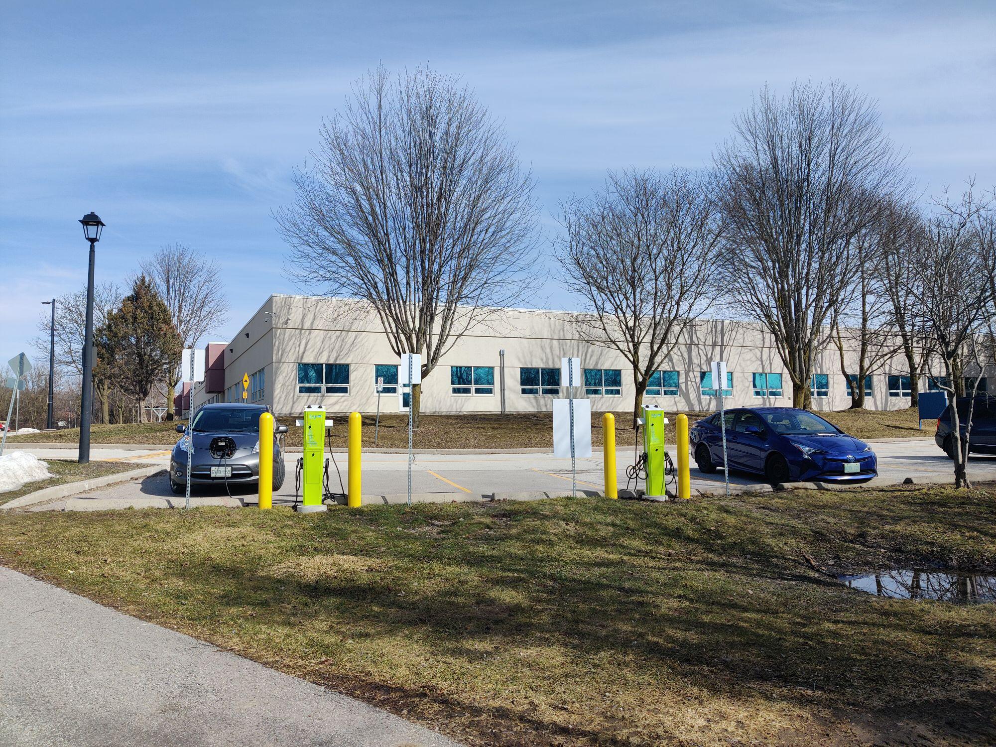 Town of Newmarket's Municipal Office Newmarket, ON EV Station
