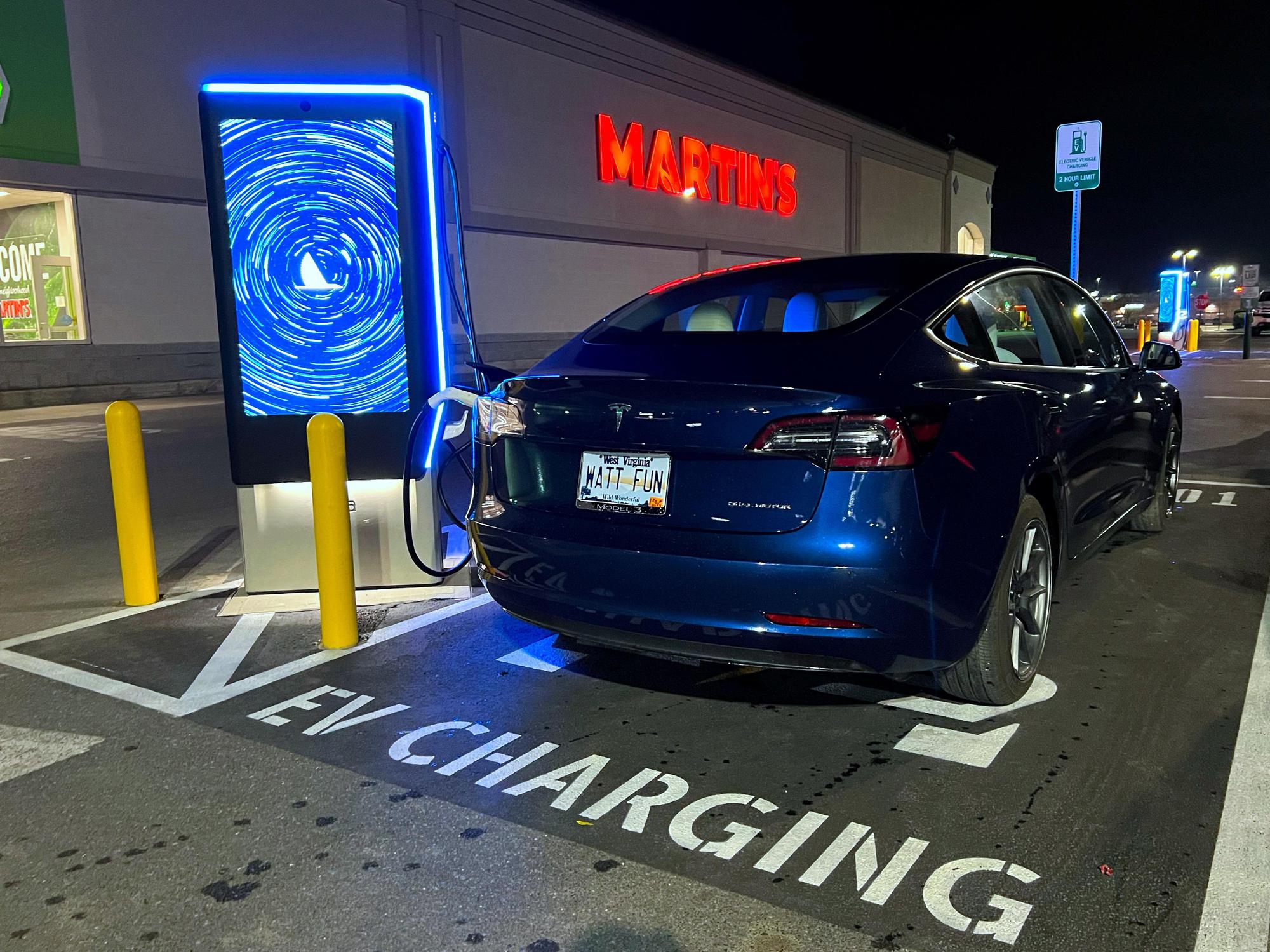 MARTIN'S Martinsburg, WV EV Station