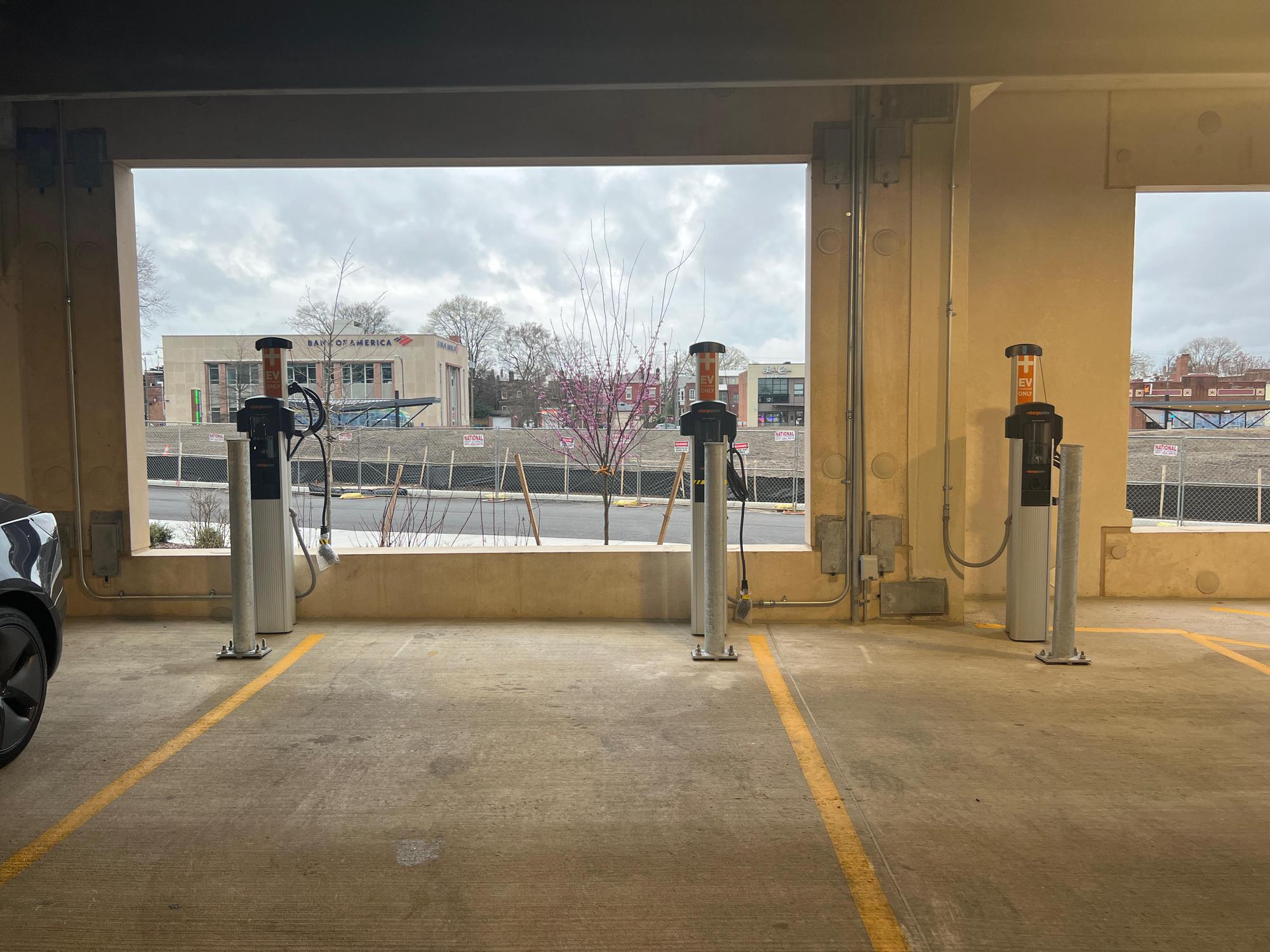Science Museum of Virginia Parking Garage Richmond, VA EV Station