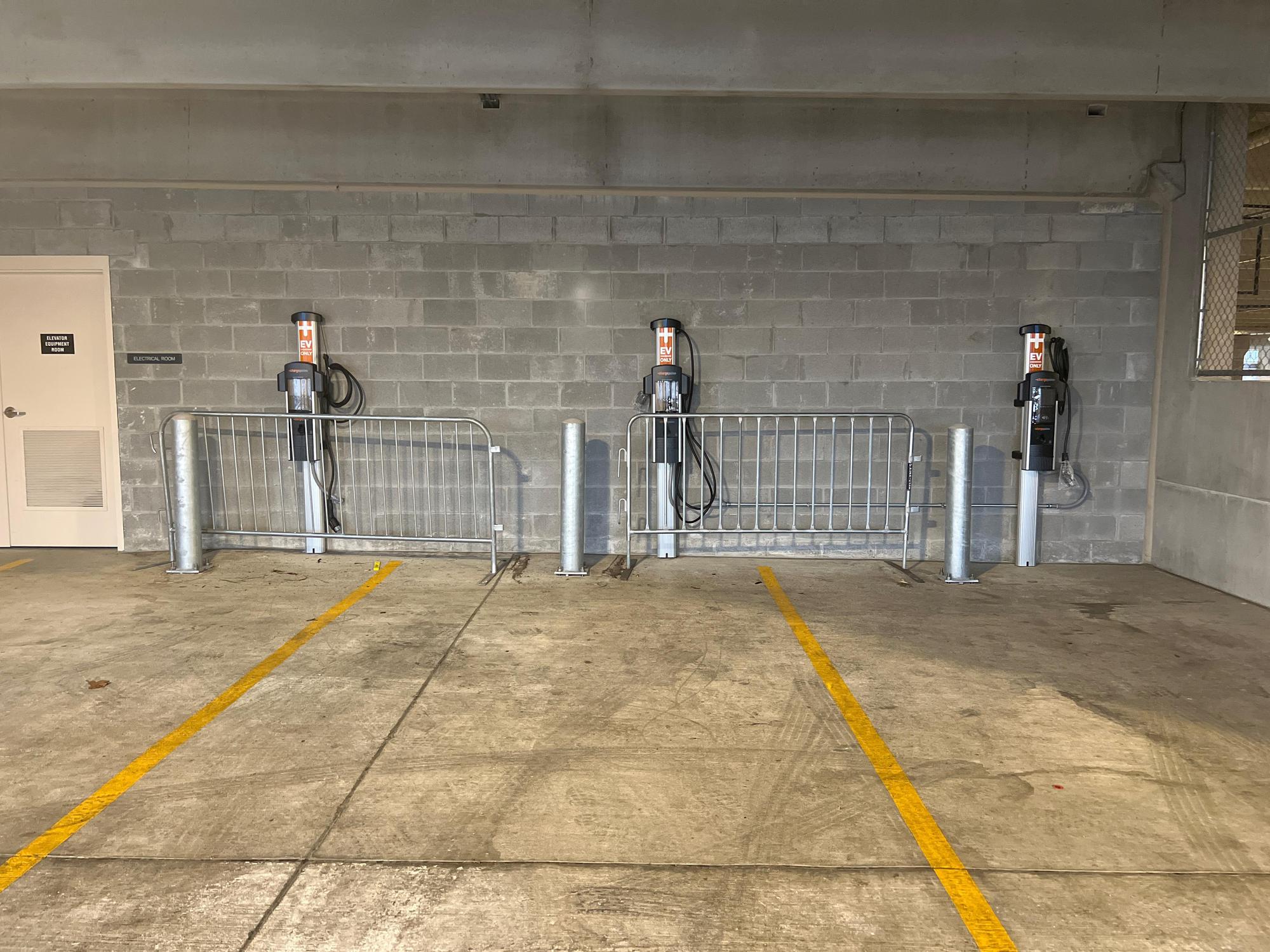 Science Museum of Virginia Parking Garage Richmond, VA EV Station