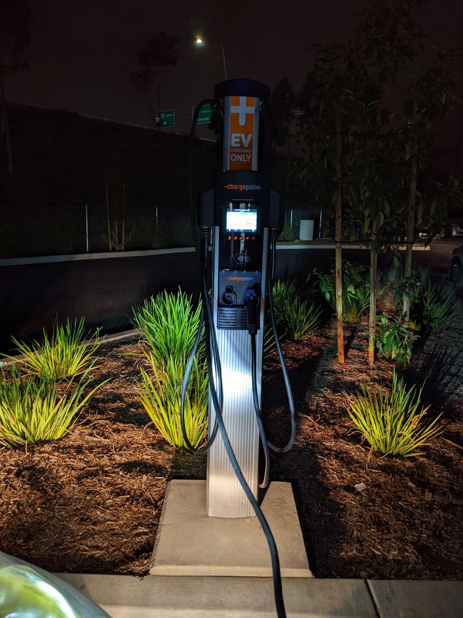 Carvana San Diego Escondido, CA EV Station