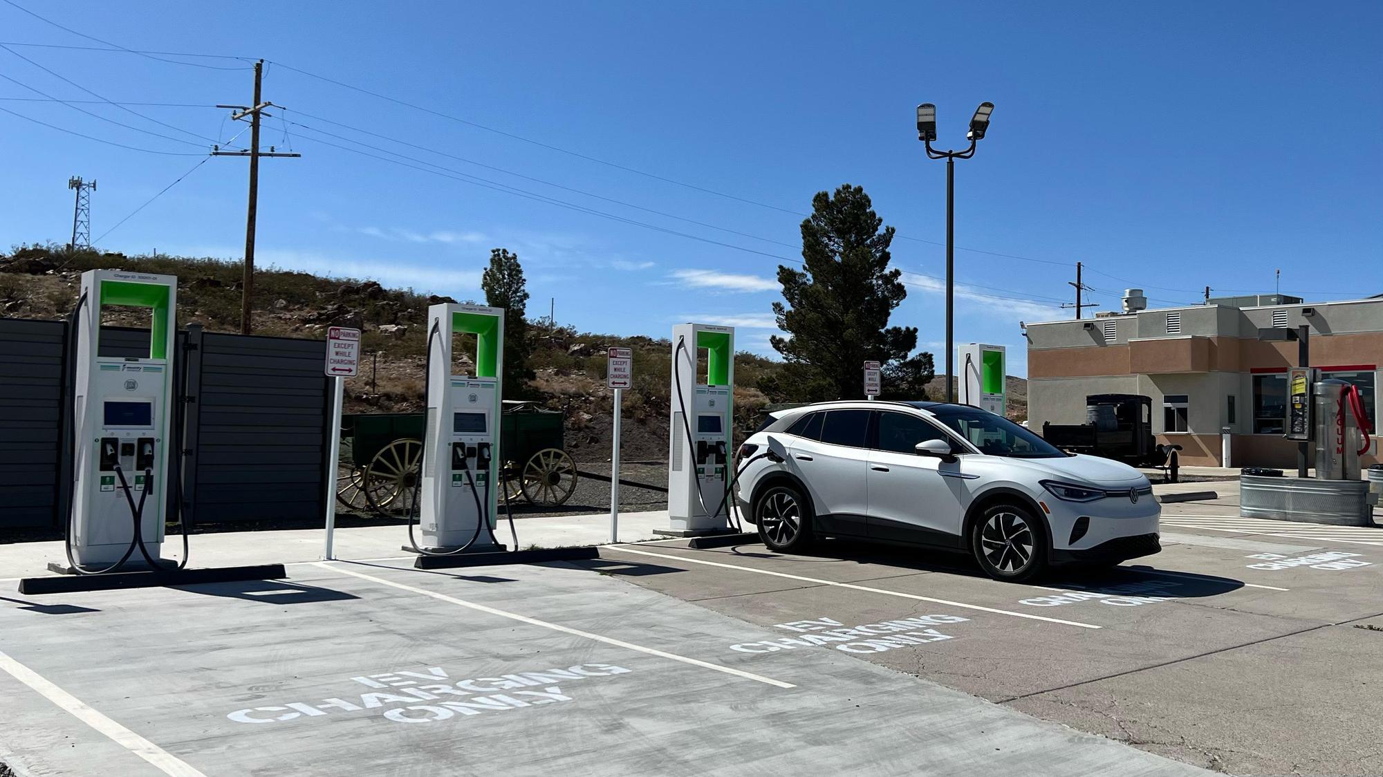 Chevron Lordsburg Lordsburg, NM EV Station