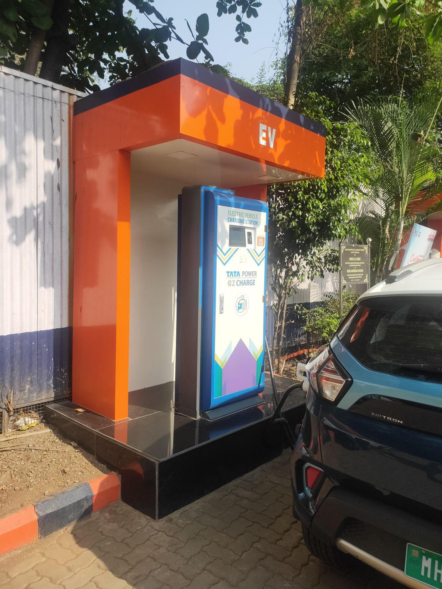 IOCL Coco Agarkar Nagar Pune, MH EV Station