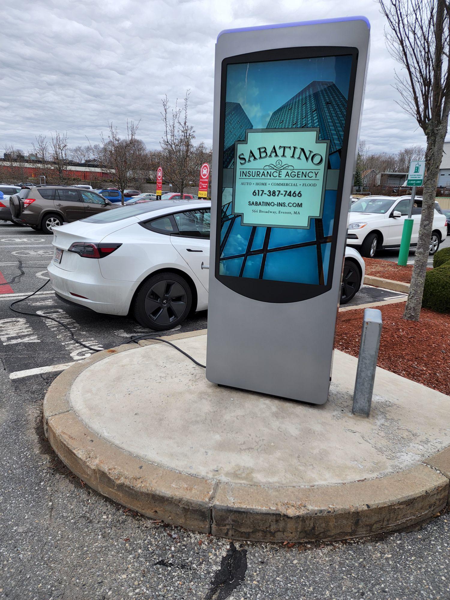 Shaw's Wakefield, MA EV Station