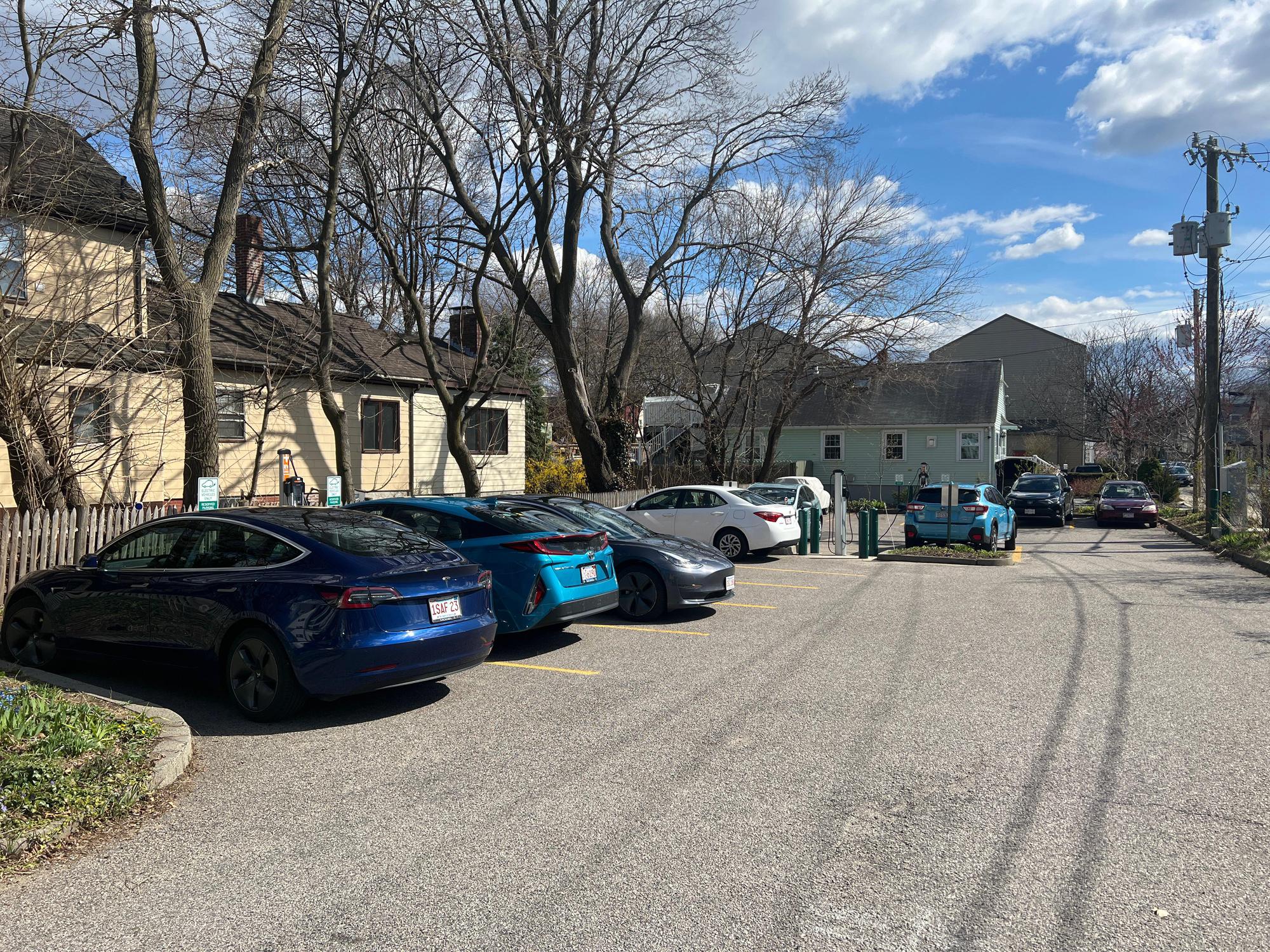 Harvey St & Jackson St Parking Lot Cambridge, MA EV Station